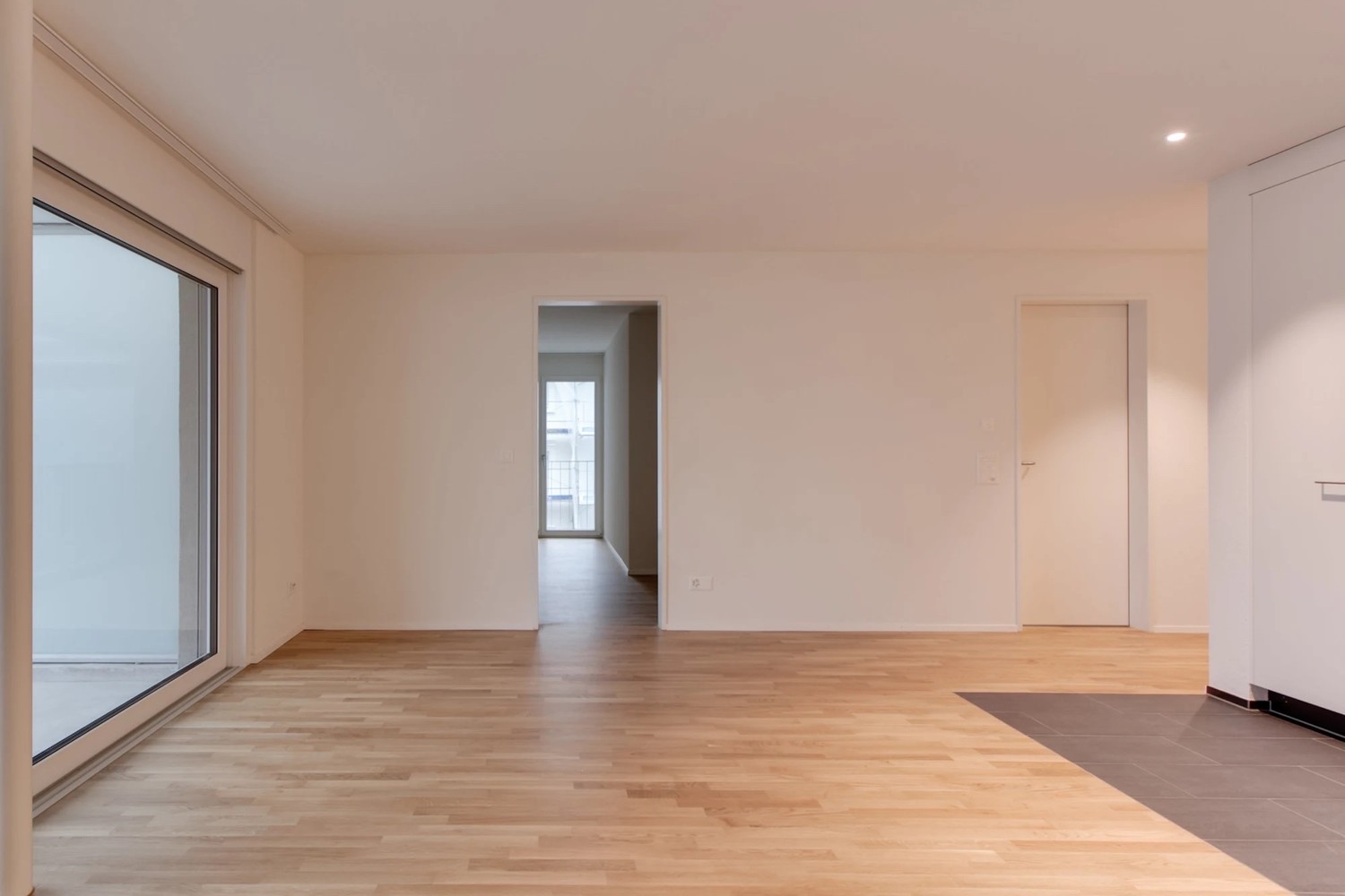 Appartement de 2 ½ pièces, photo 1 sur 9