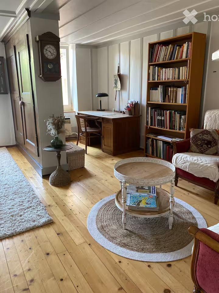 2 room single room, photo 1 sur 4