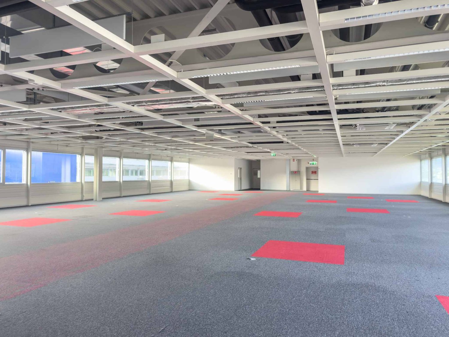 5000m² commercial