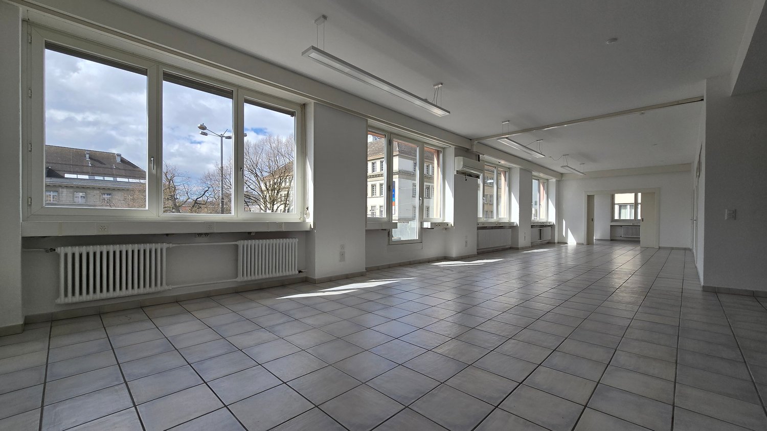 Bureau de 170m²