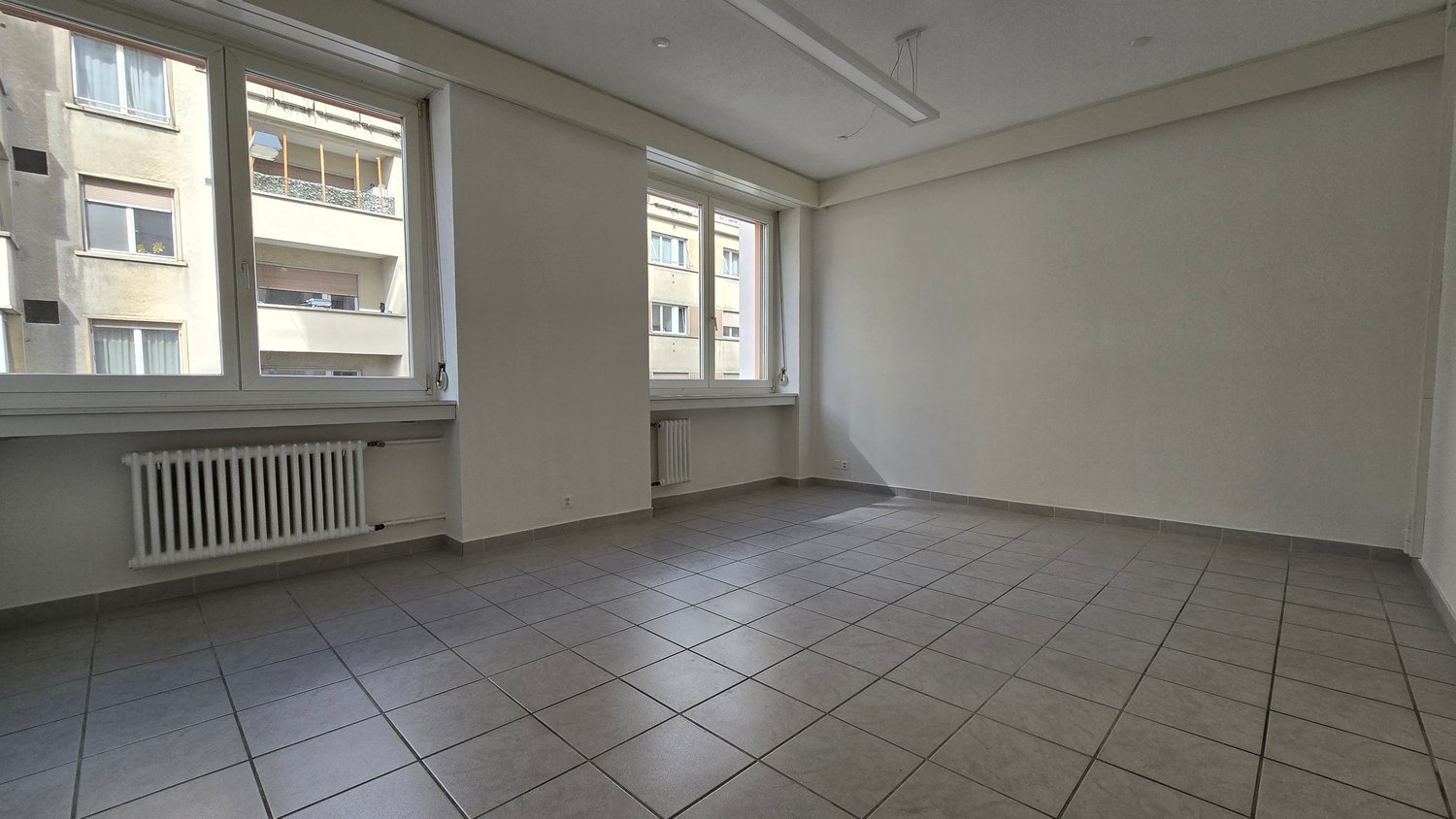 Bureau de 170m²