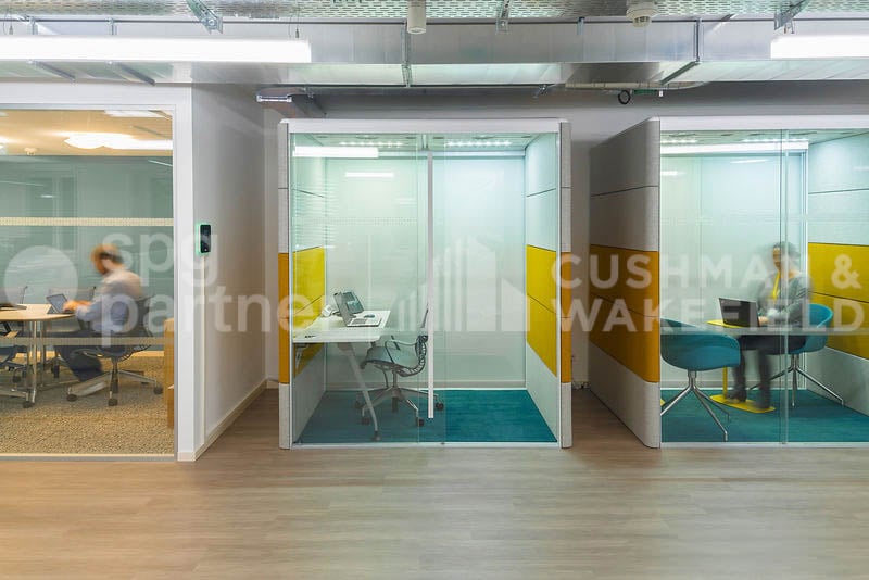 820m² office, photo 9 sur 10