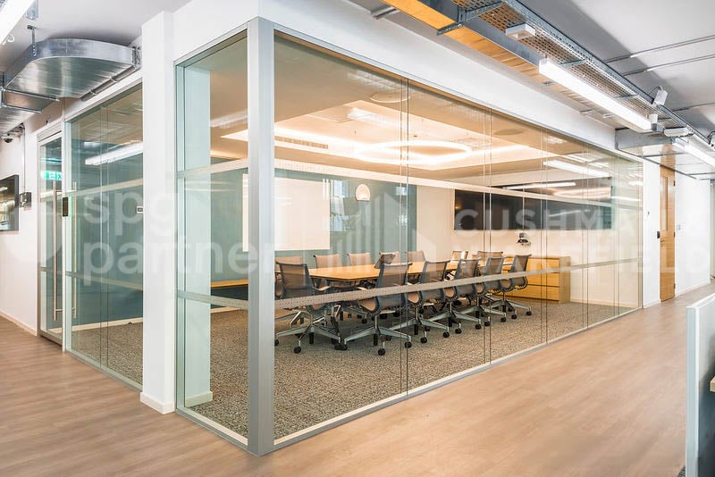 820m² office, photo 8 sur 10