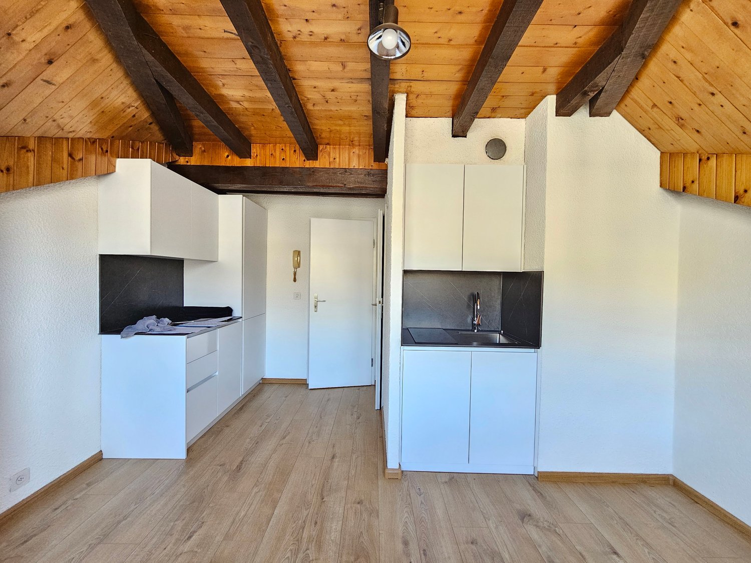 2 room studio, photo 2 sur 9