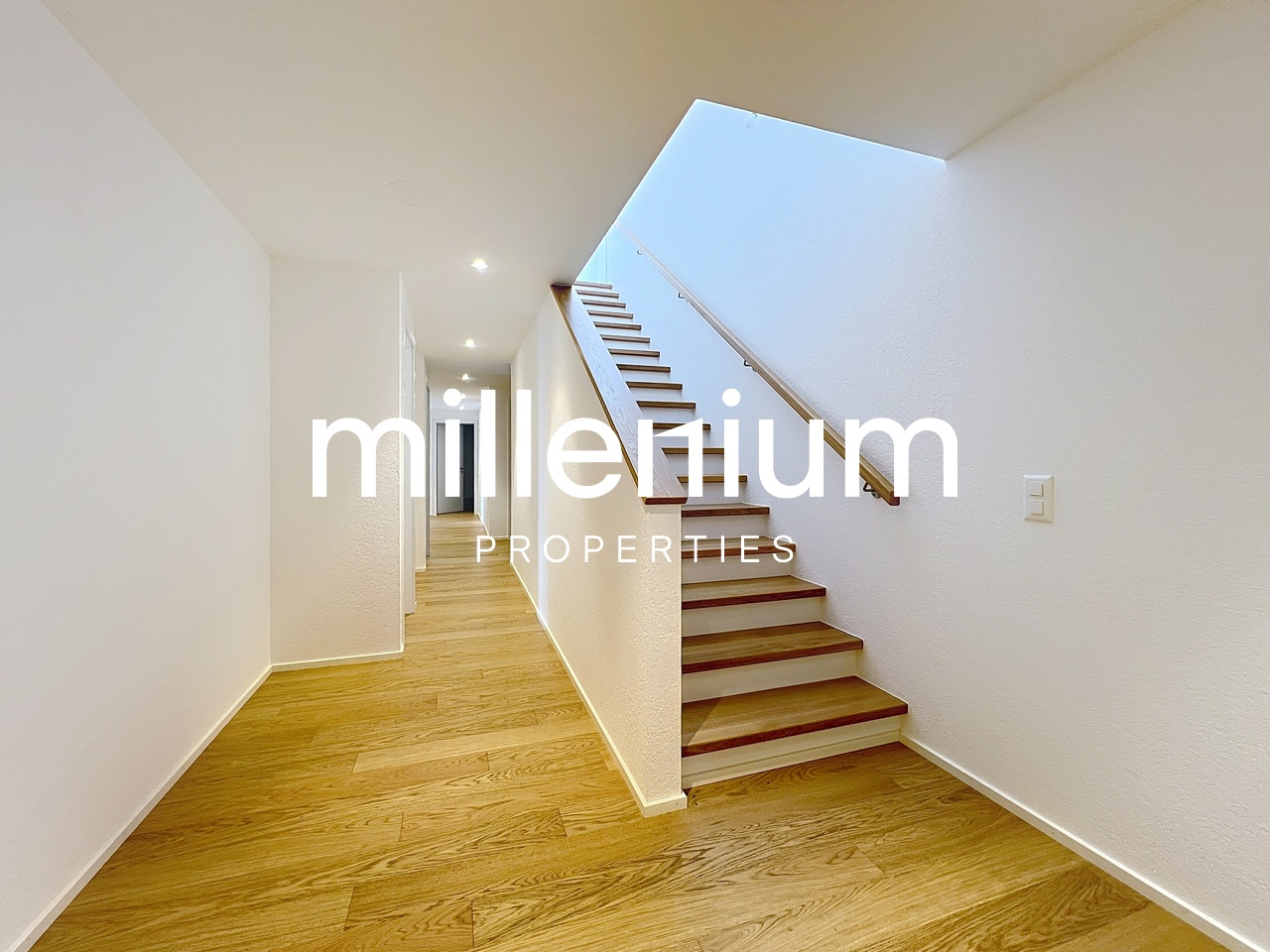 Maison individuelle de 12 pièces