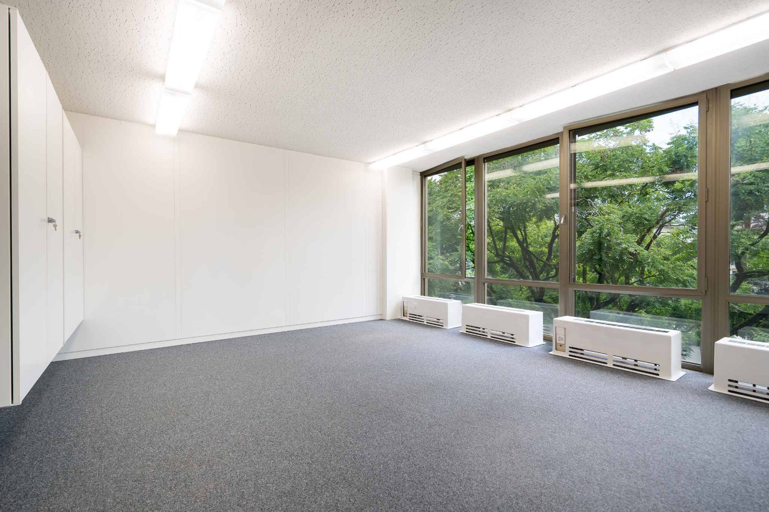13m² office