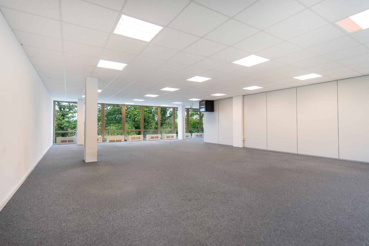 13m² office
