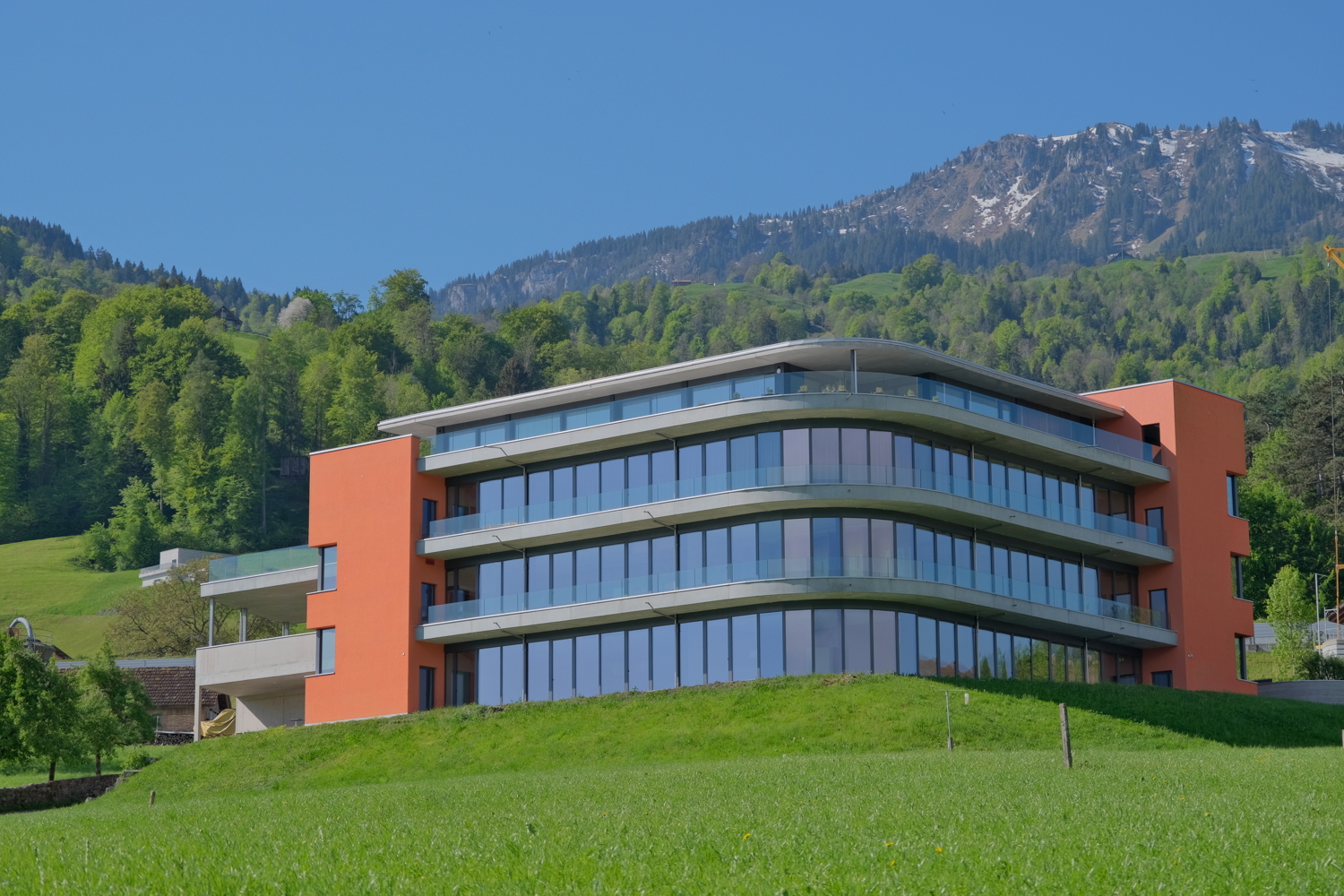 186m² commerciale