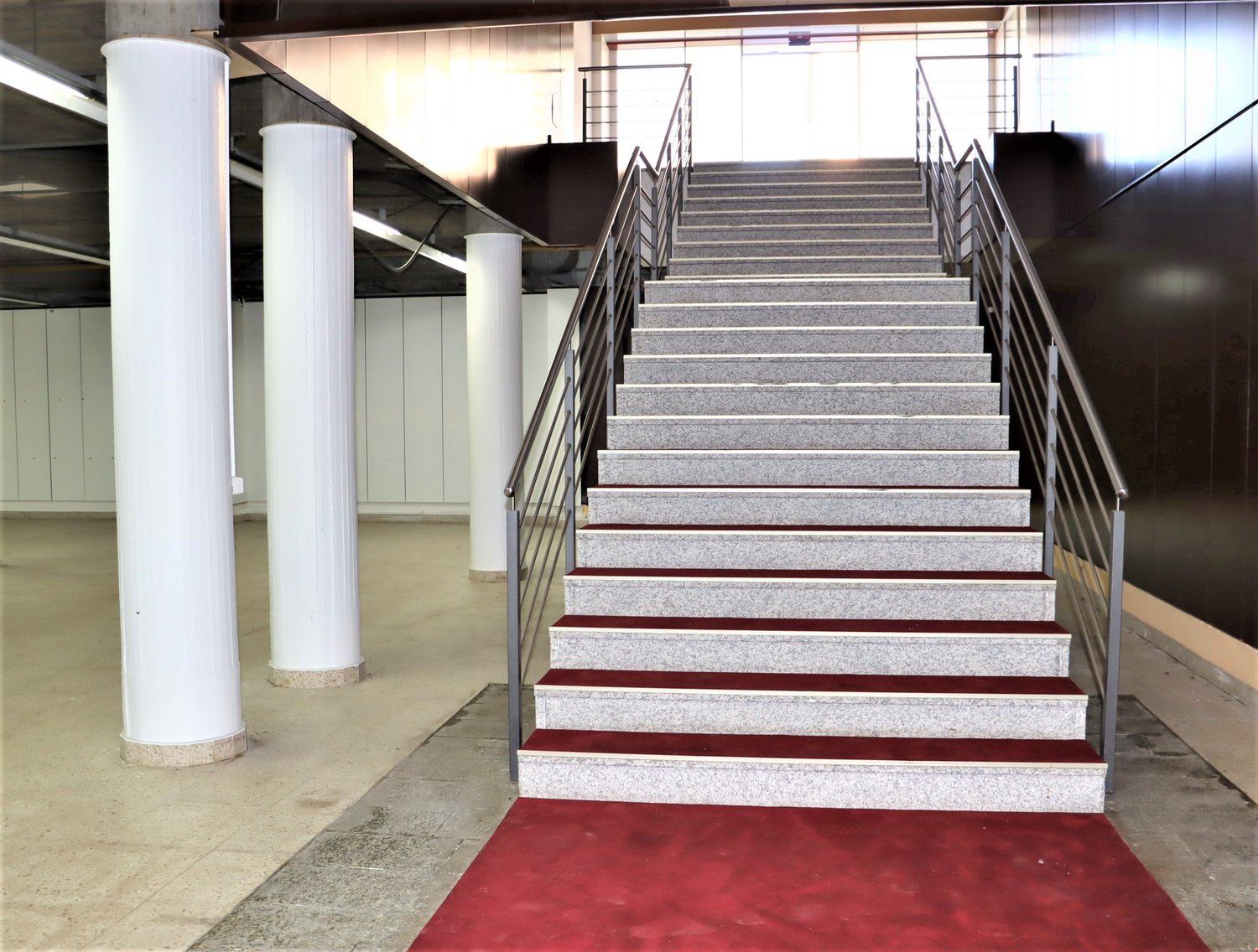 470m² commercial, photo 1 sur 10
