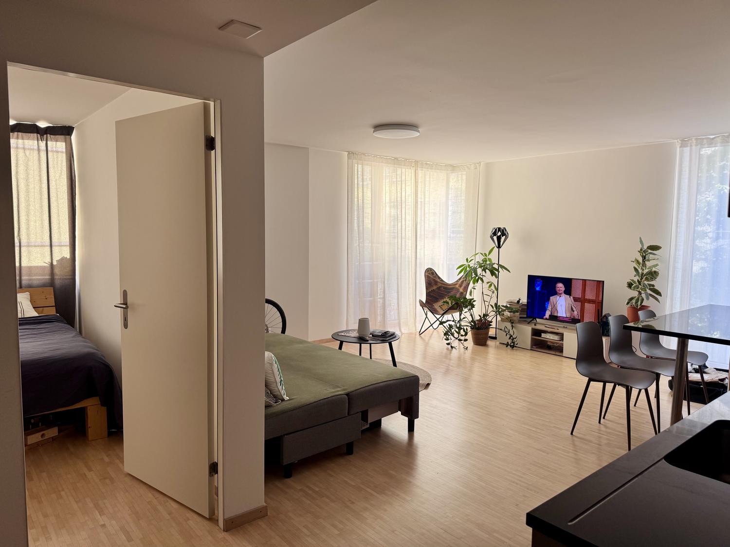 Appartement de 2 pièces, photo 1 sur 10