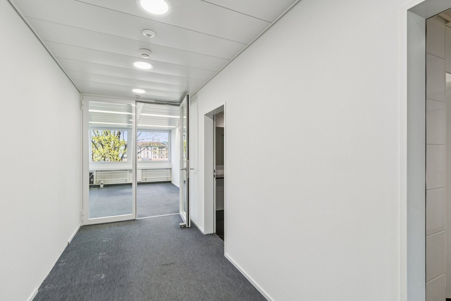 178m² bureau, photo 4 sur 7