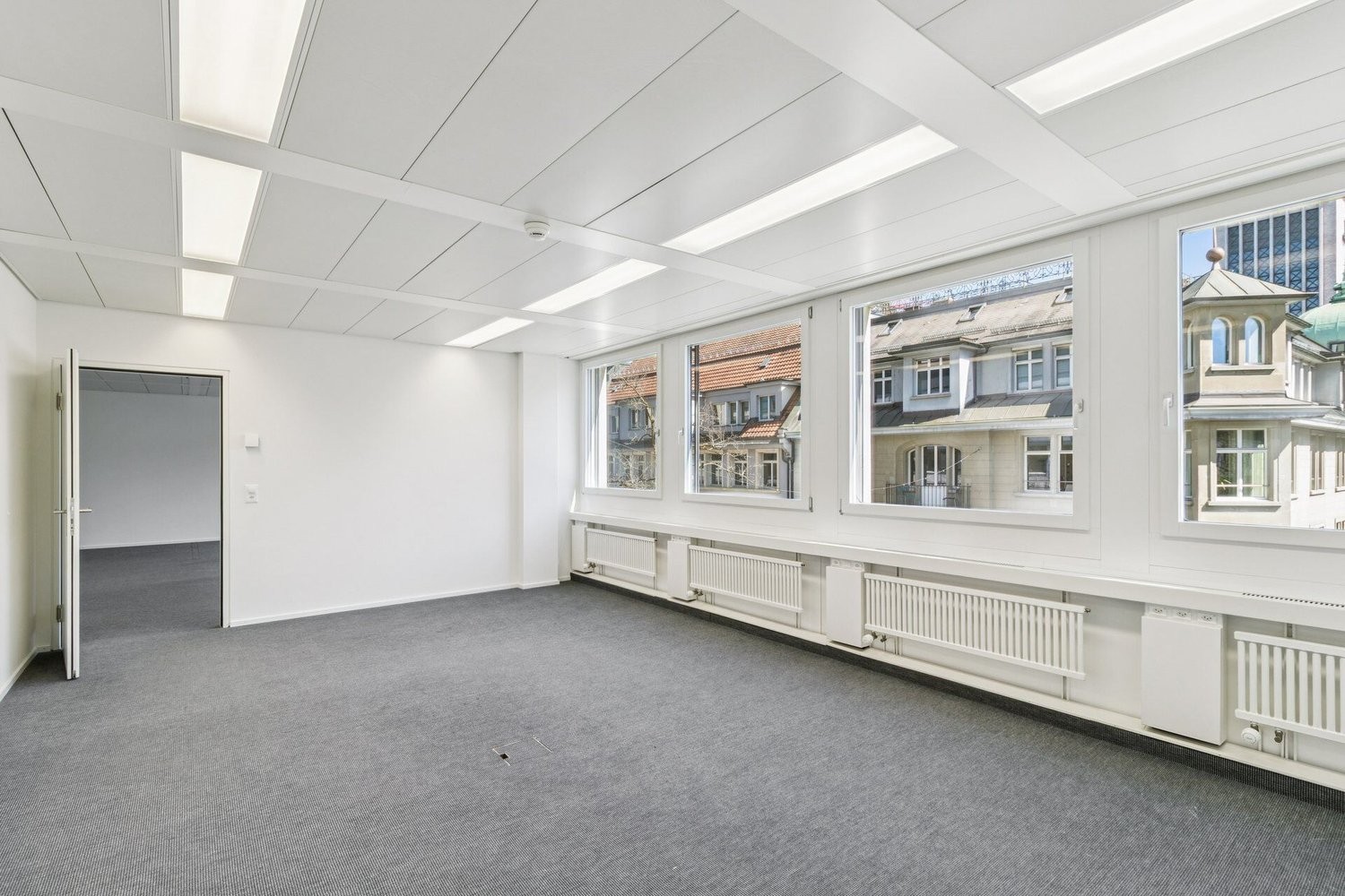 178m² bureau, photo 6 sur 7