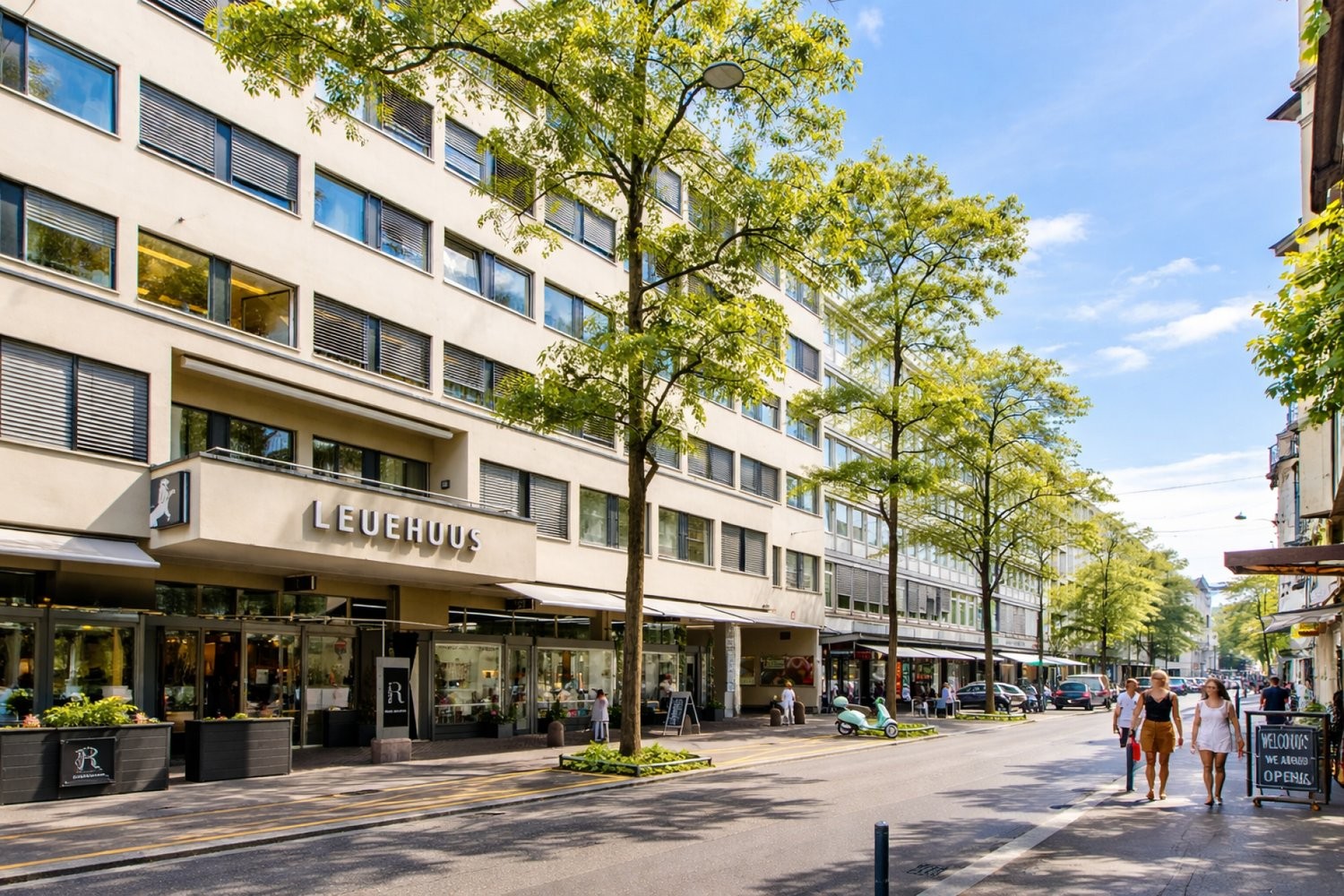 178m² bureau, photo 1 sur 7
