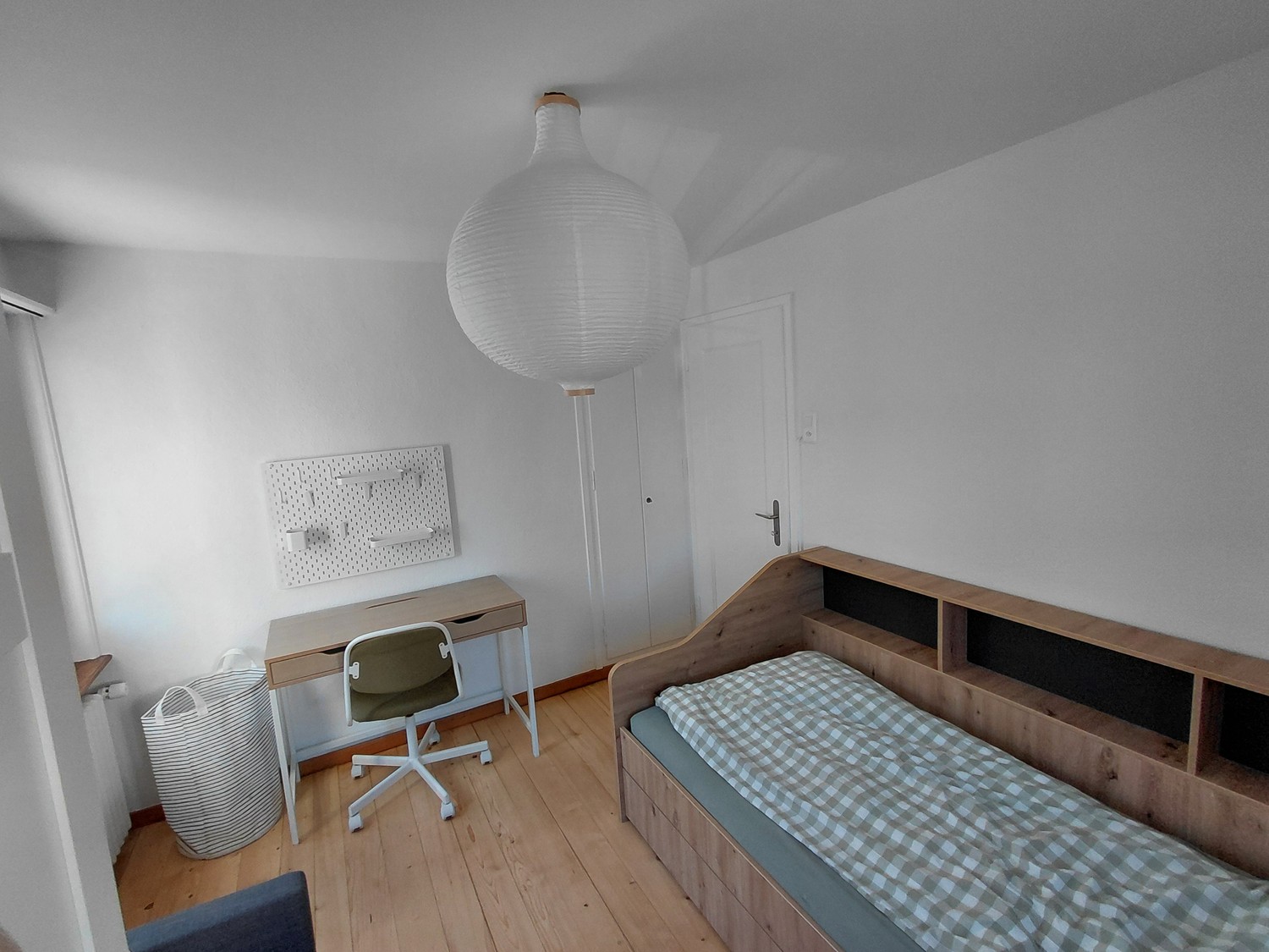 Chambre en colocation, photo 2 sur 8