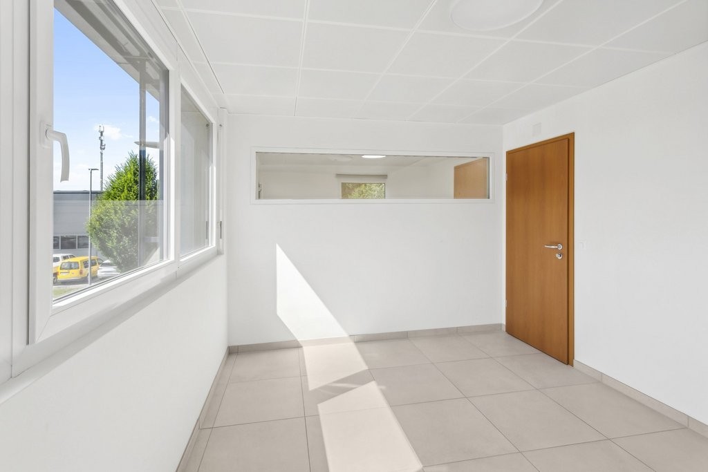 65m² office, photo 3 sur 10