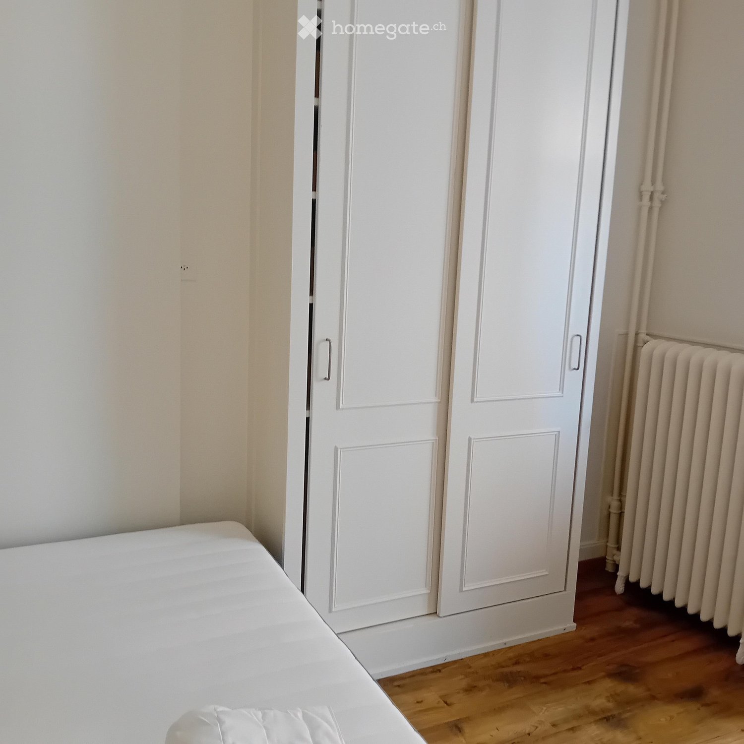 1 room single room