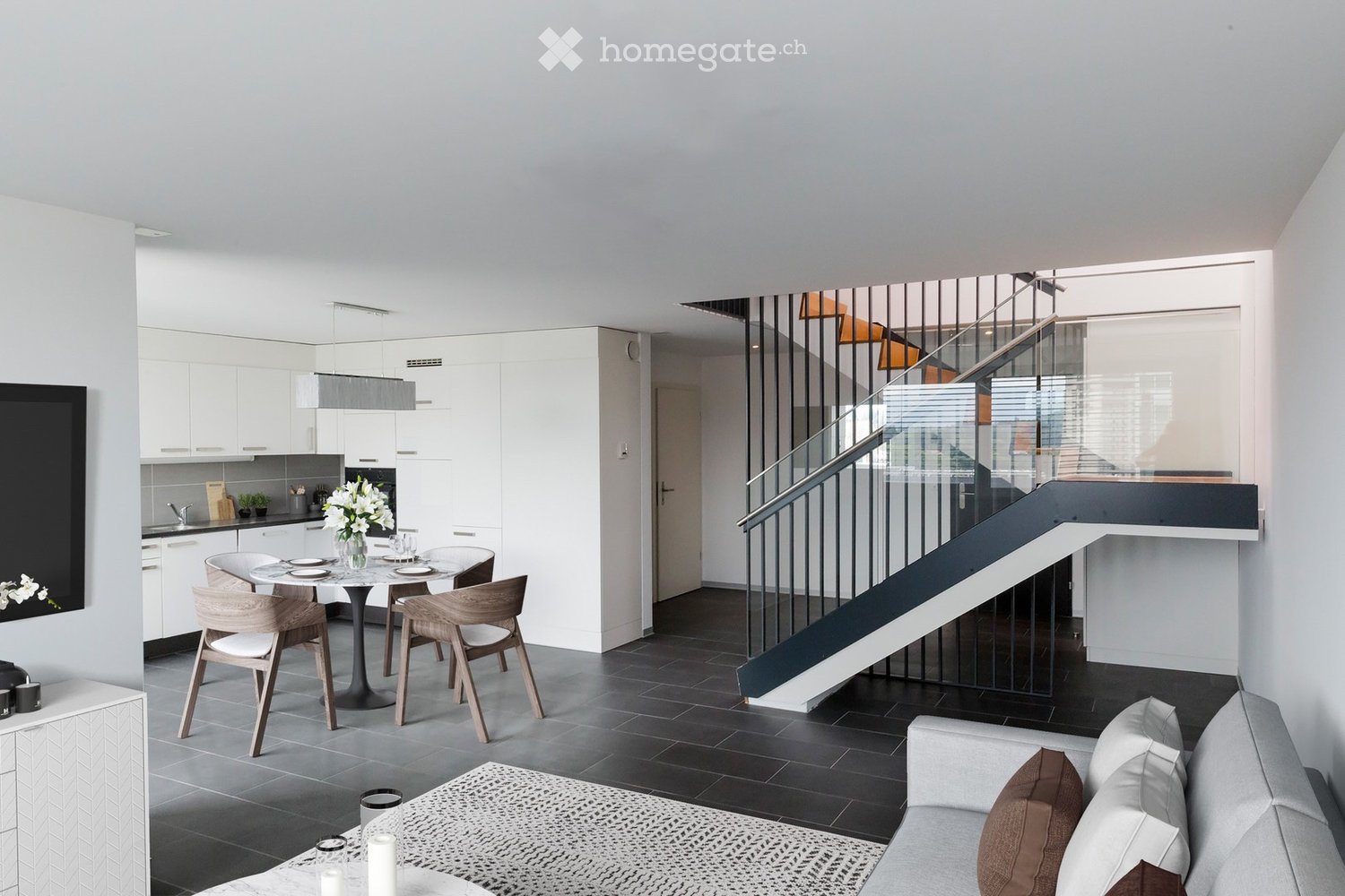4 rooms apartment, photo 1 sur 5