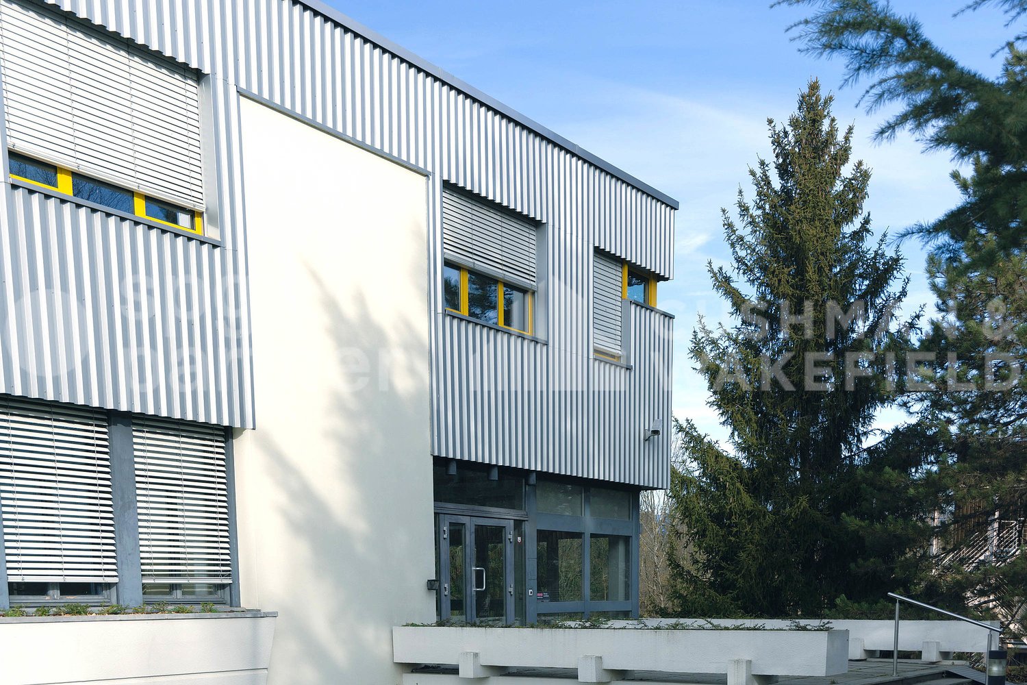2800m² commercial