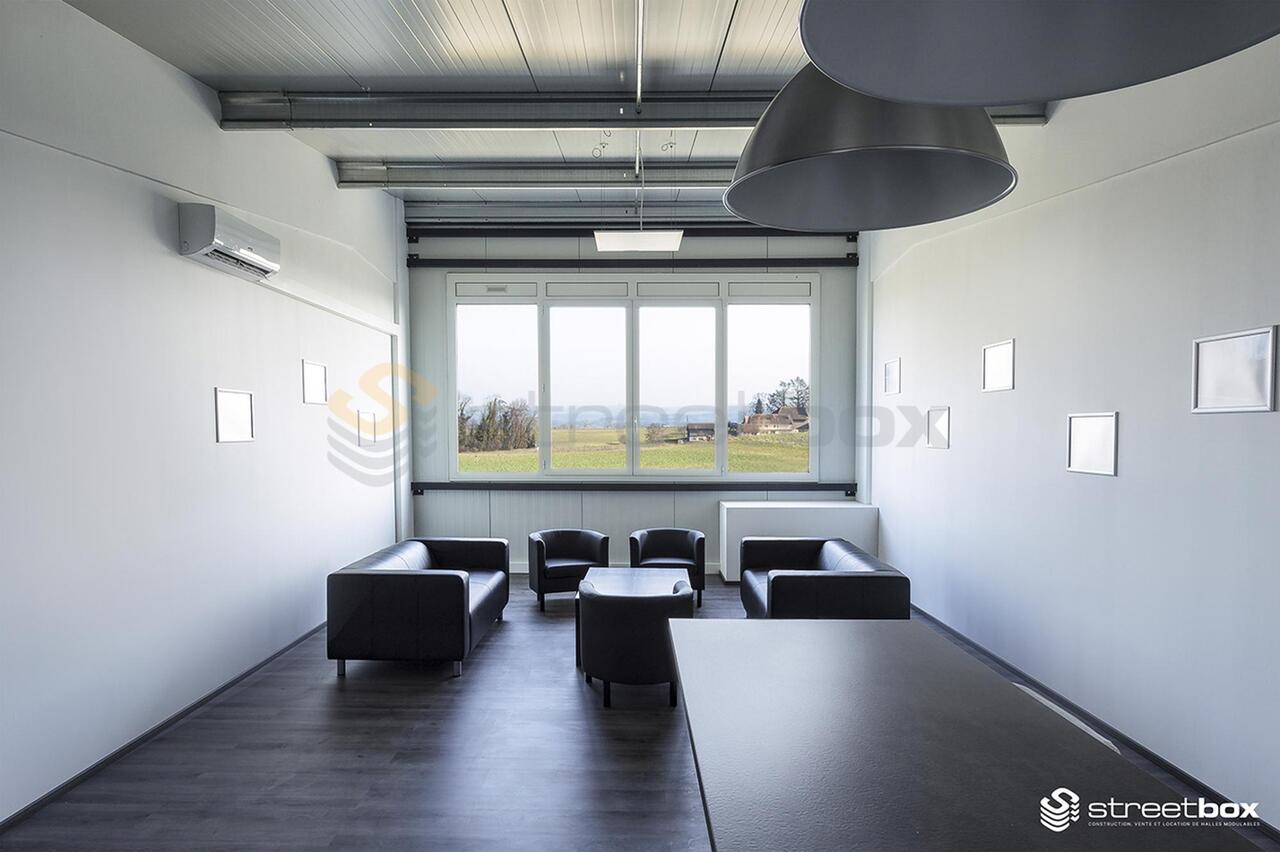 50m² commercial