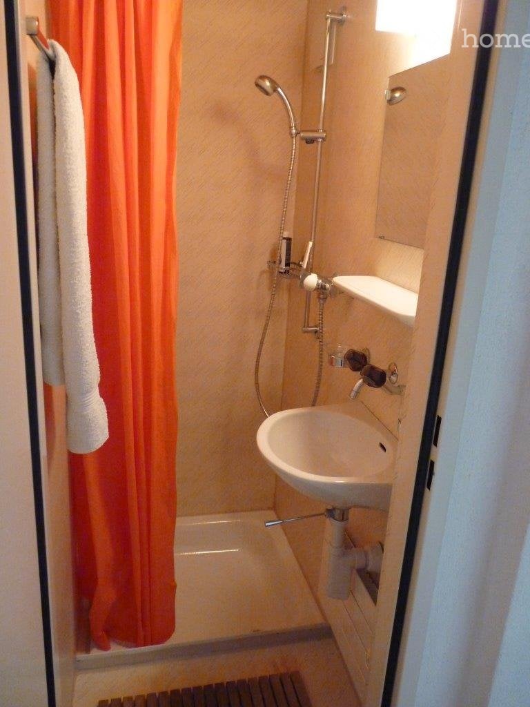 1 chambre, chambre individuelle, photo 1 sur 3