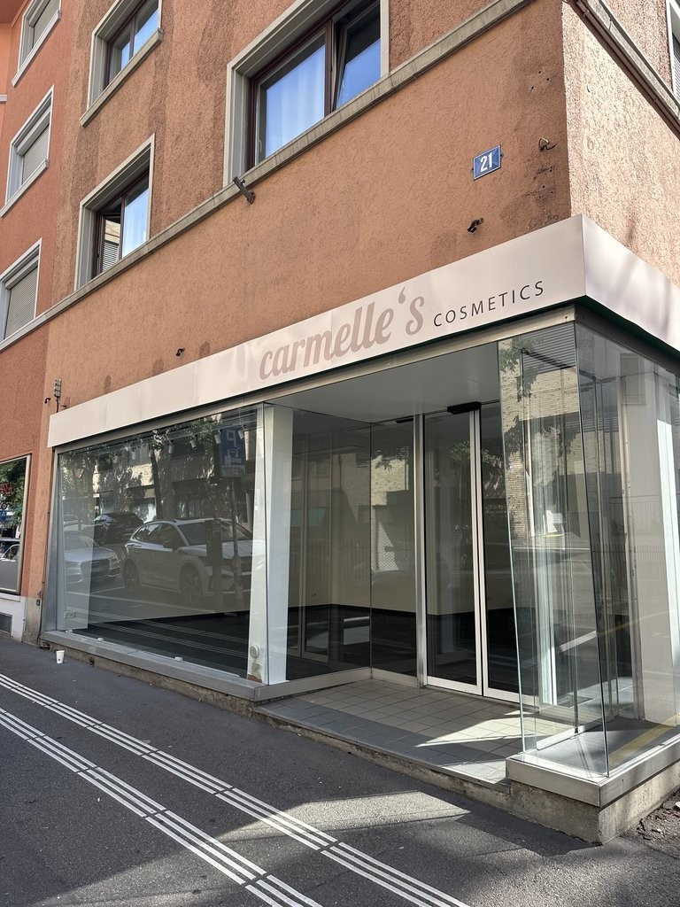 72m² commercial, photo 2 sur 8