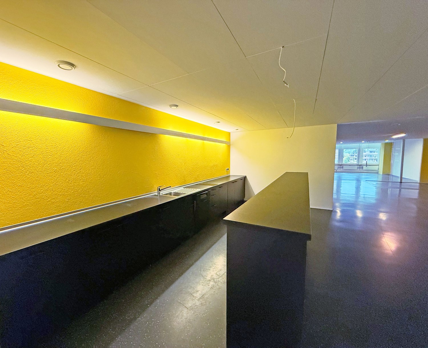 624m² de bureaux