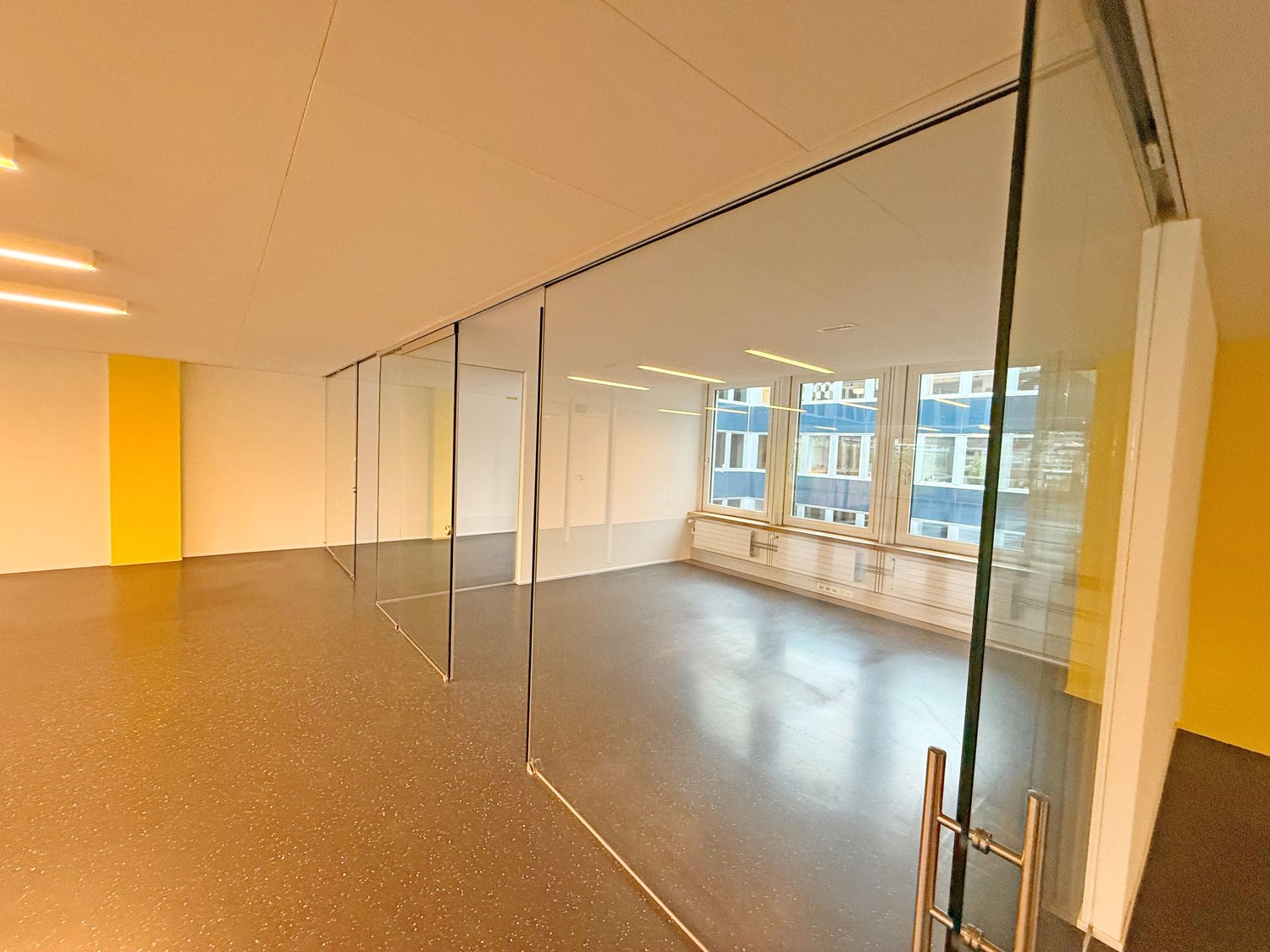 624m² de bureaux