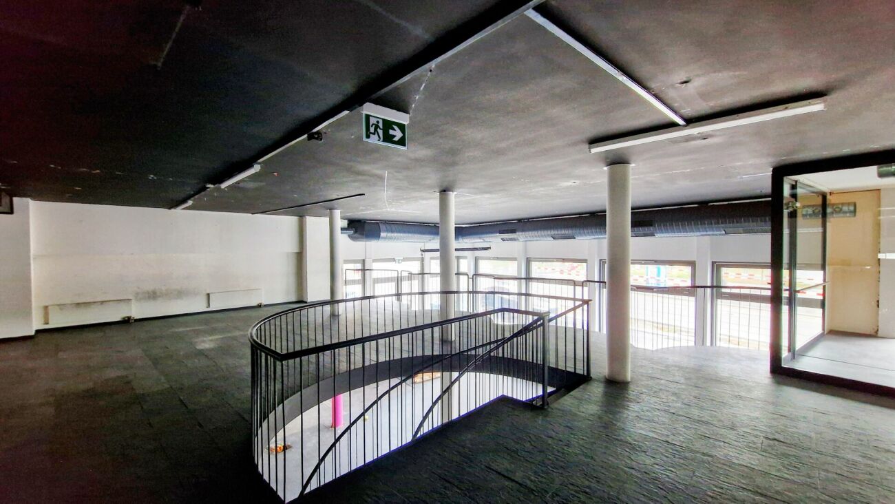 267m² office, photo 5 sur 7