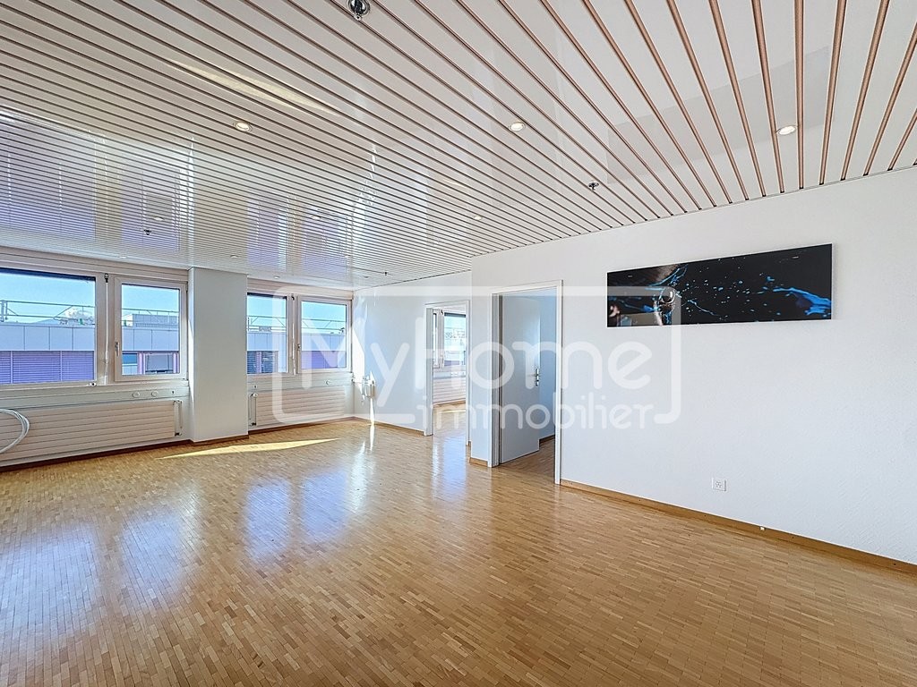 negozio di 104m²