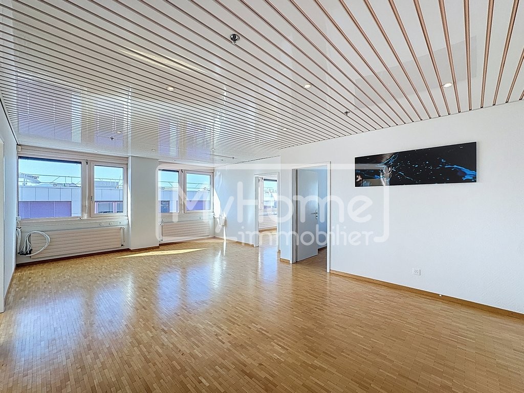 negozio di 104m²