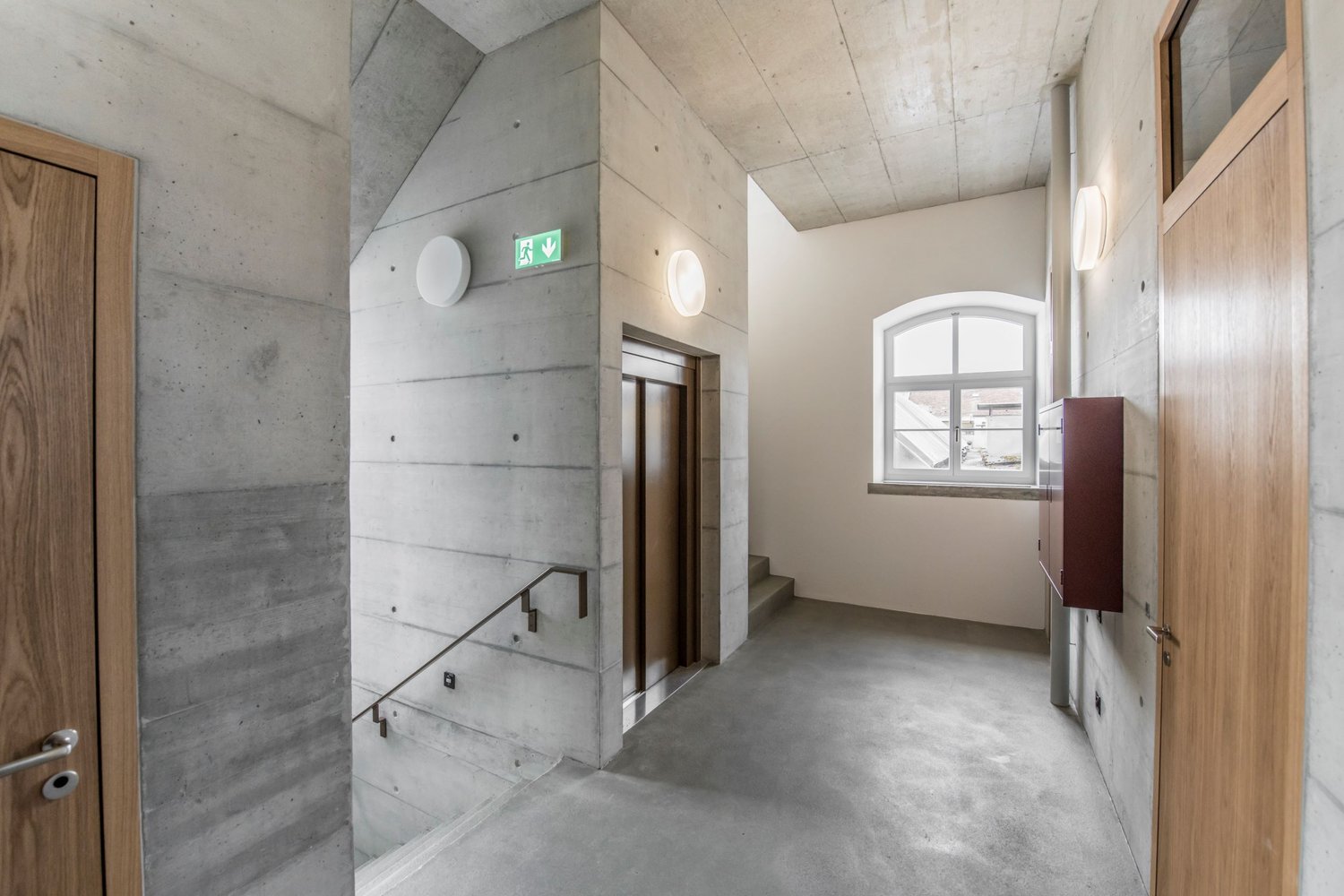 355m² bureau, photo 3 sur 7