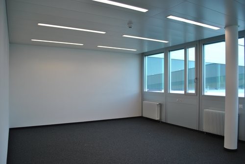35m² office