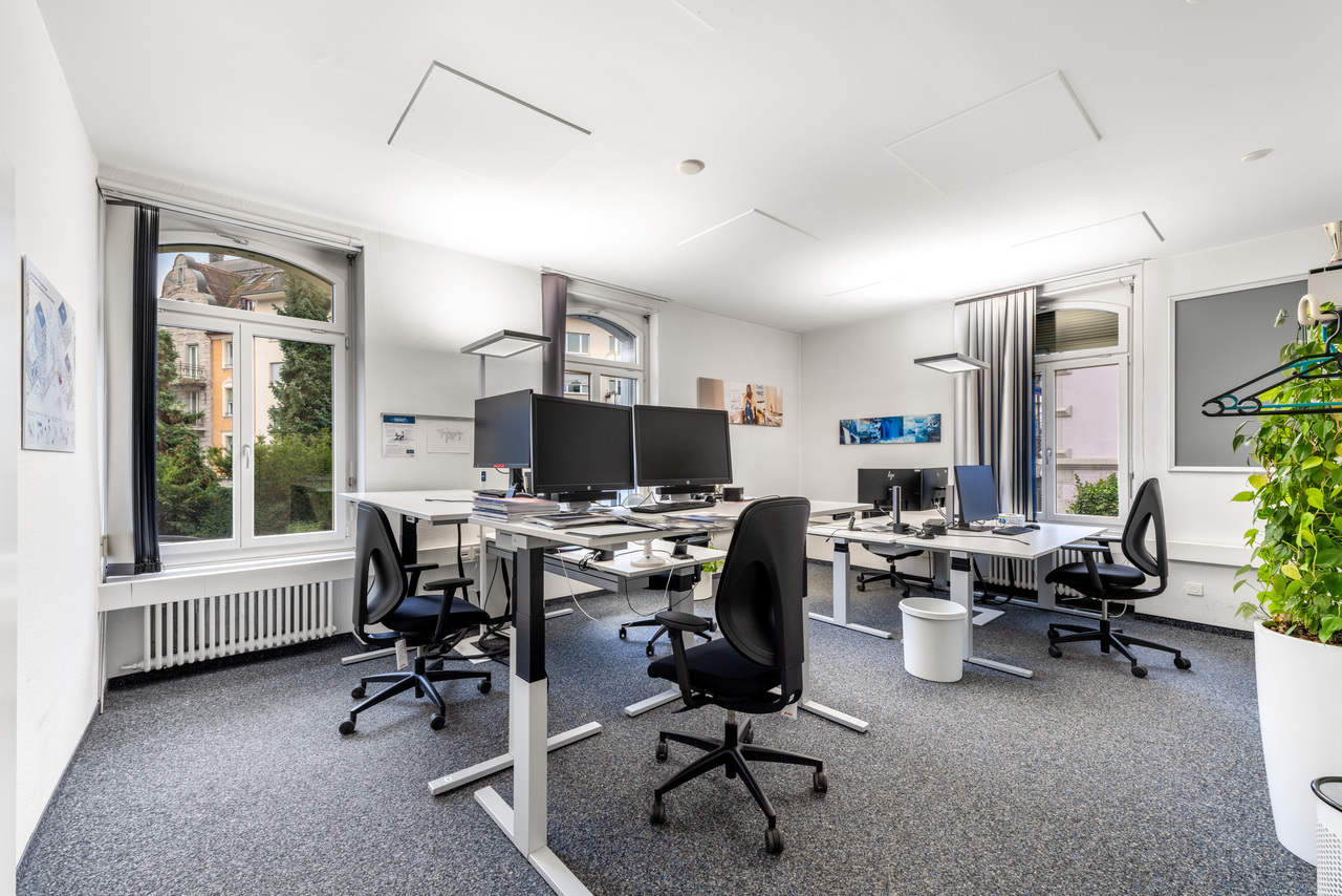 874m² de bureaux