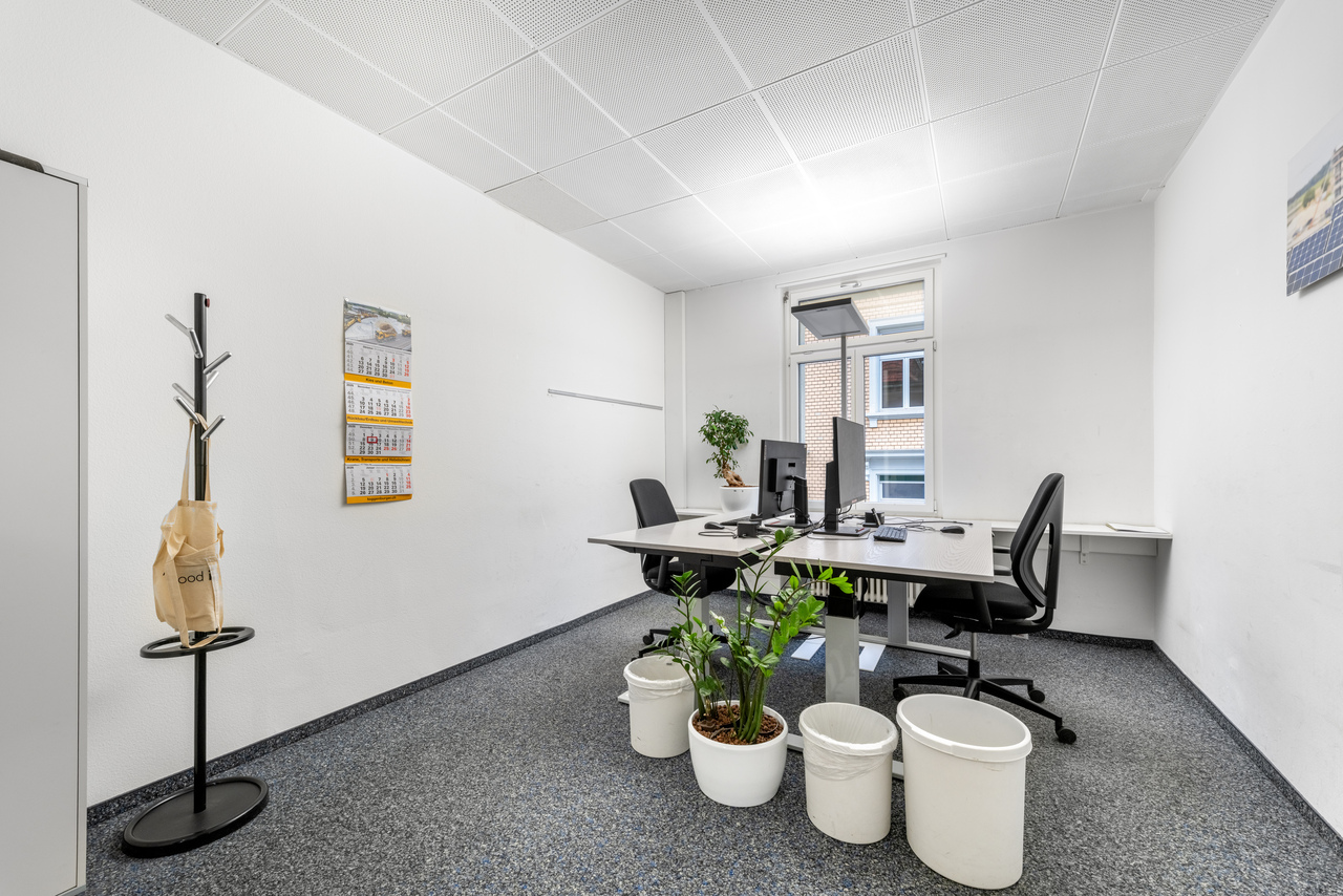 874m² de bureaux