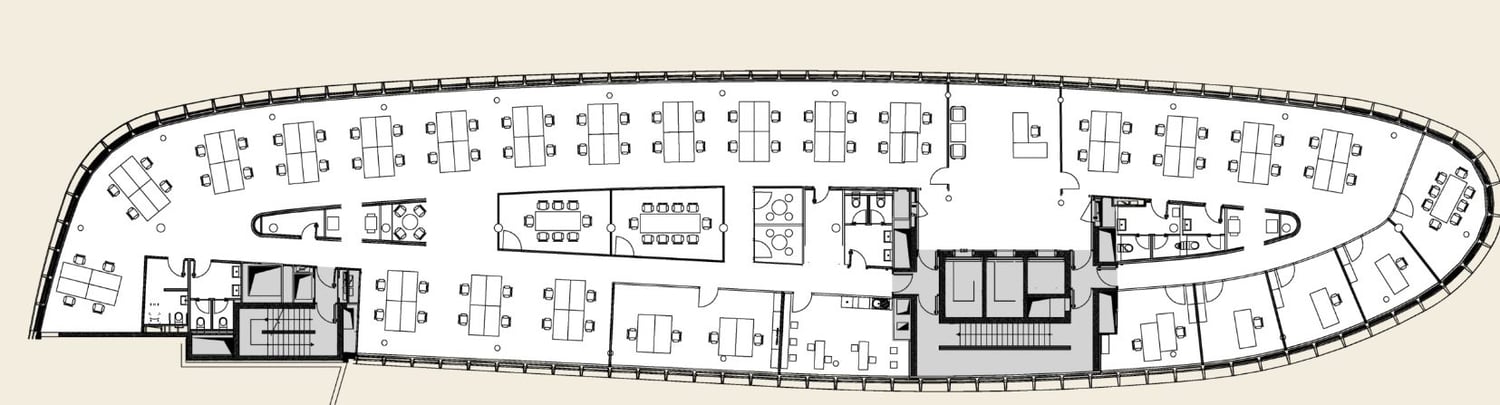 890m² office