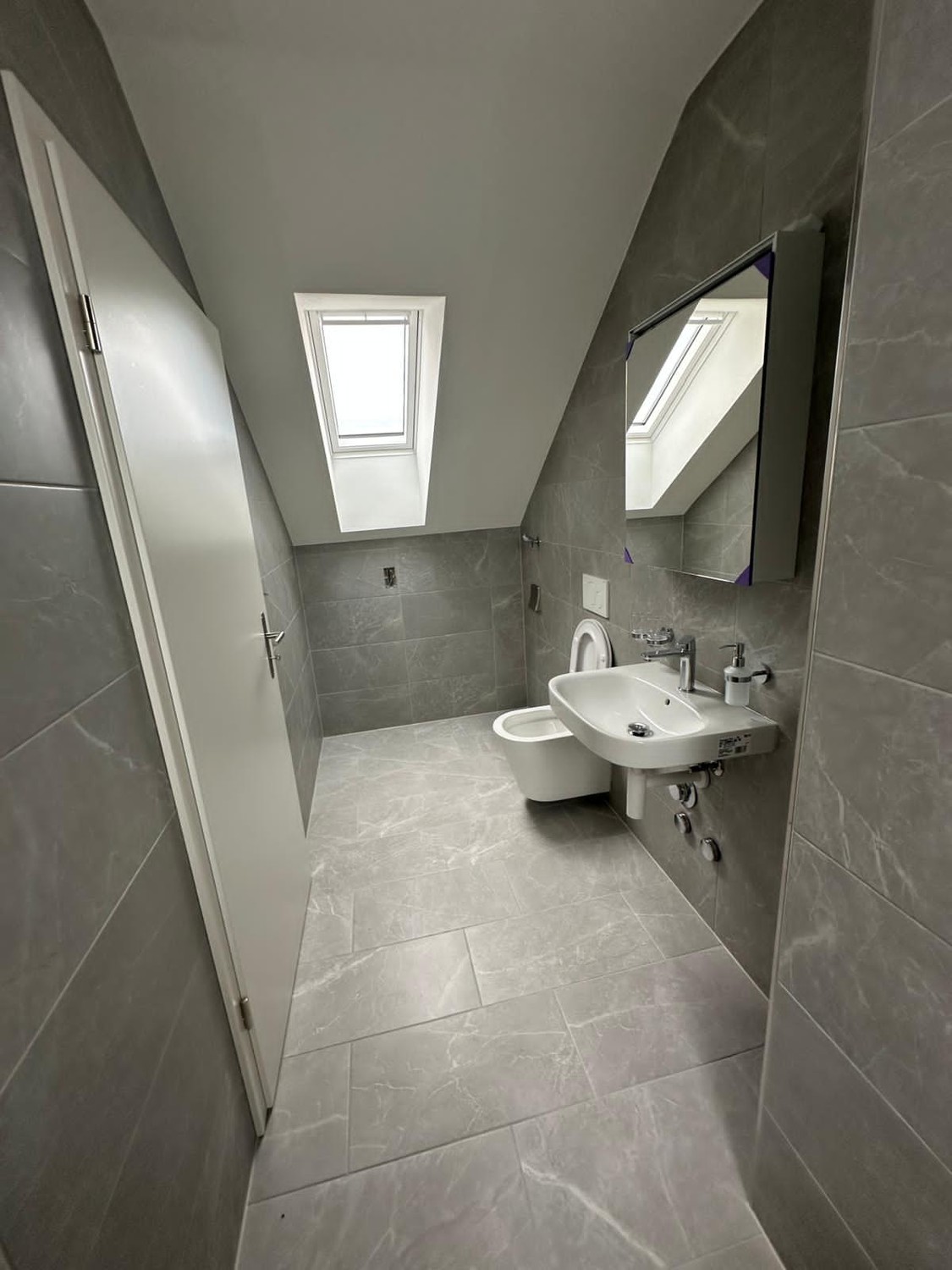 3 ½ pièces appartement au dernier étage, photo 10 sur 10