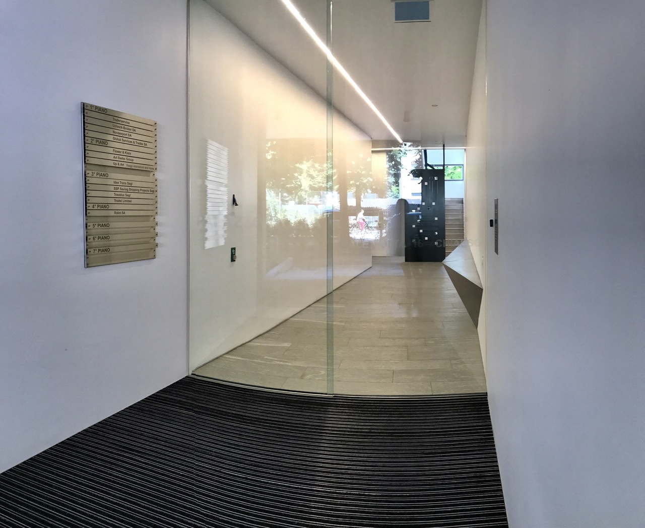 440m² office, photo 2 sur 9