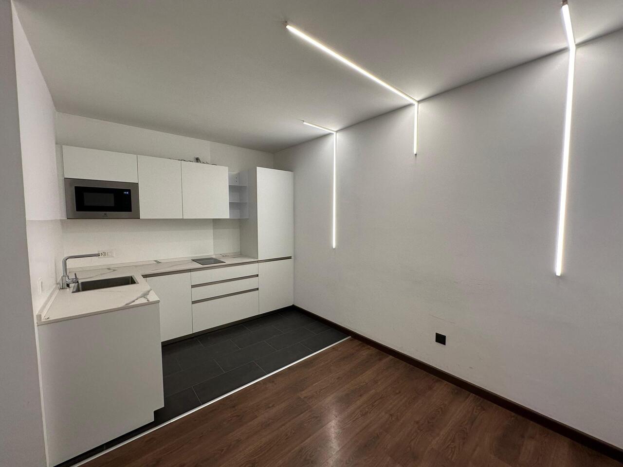 440m² office, photo 5 sur 9