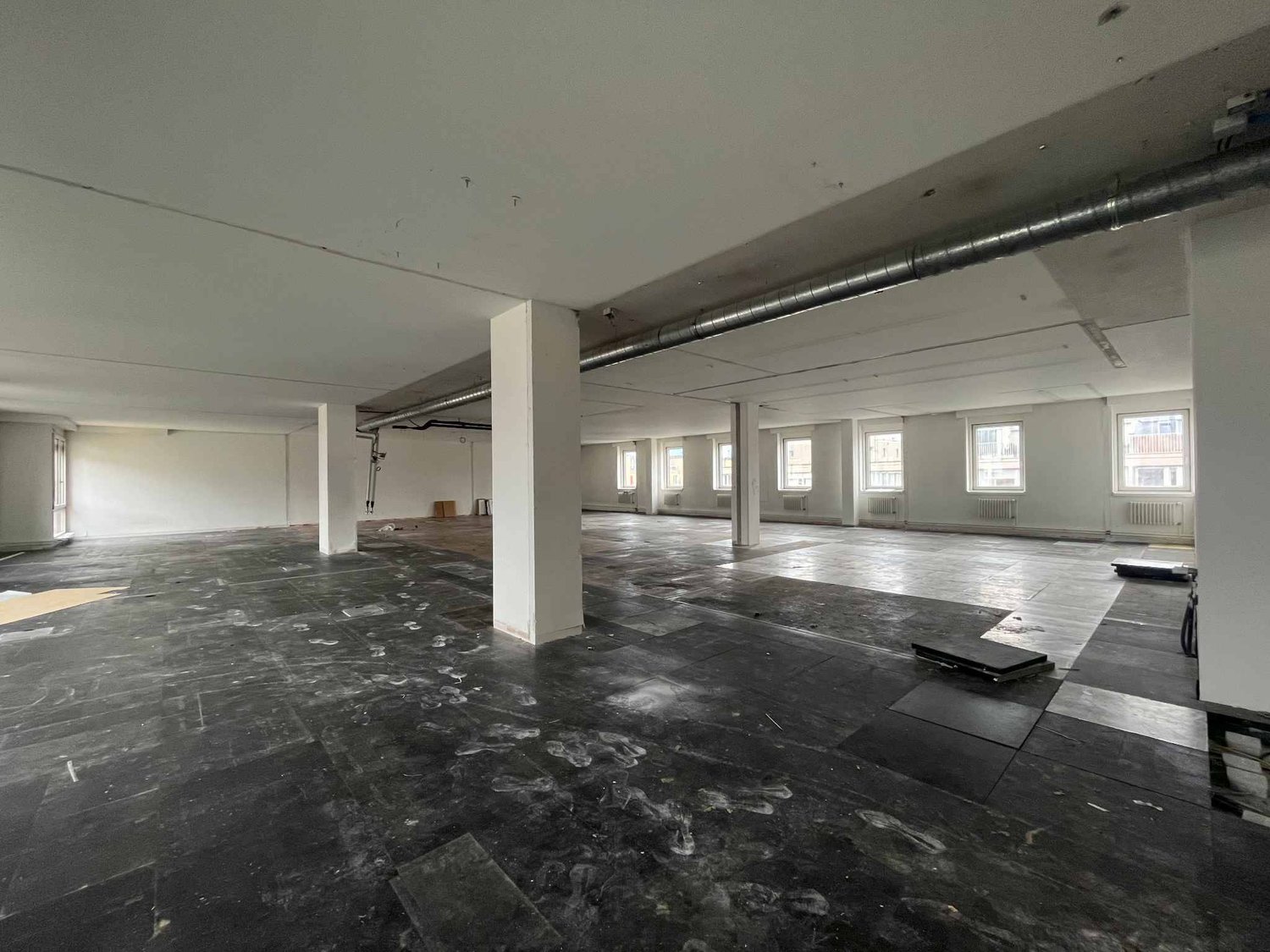 120m² office, photo 5 sur 10