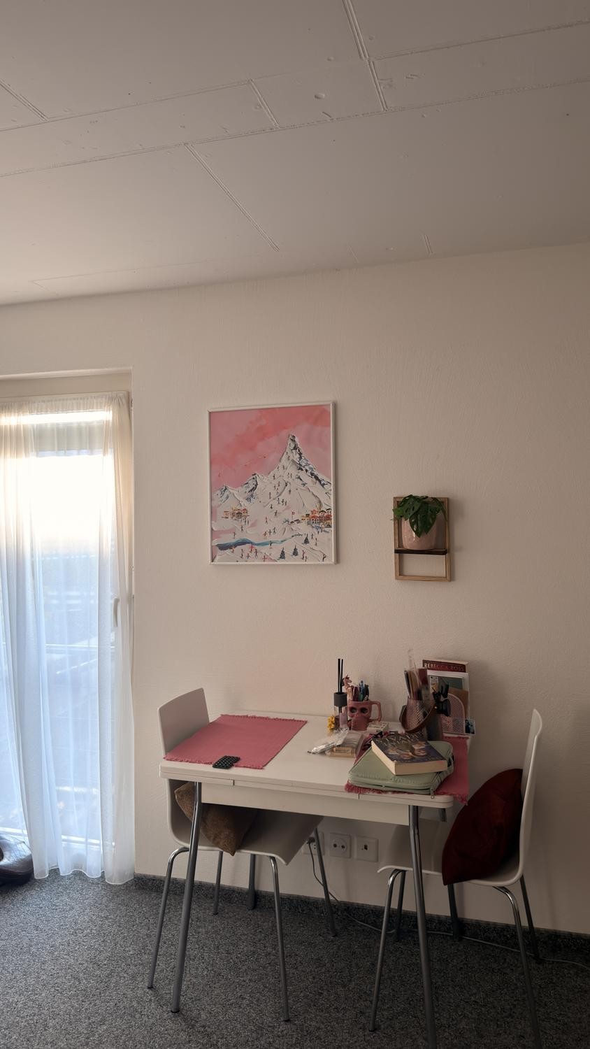 Studio spacieux près de Chur West, Chur

Un studio lumineux et spacieux est disponible dans un emplacement pratique près de Chur West à Chur. L'appartement offre un espace de vie confortable et est idéal pour une personne. Le loyer mensuel est de CHF 720, incluant tous les frais supplémentaires. La , photo 1 sur 6