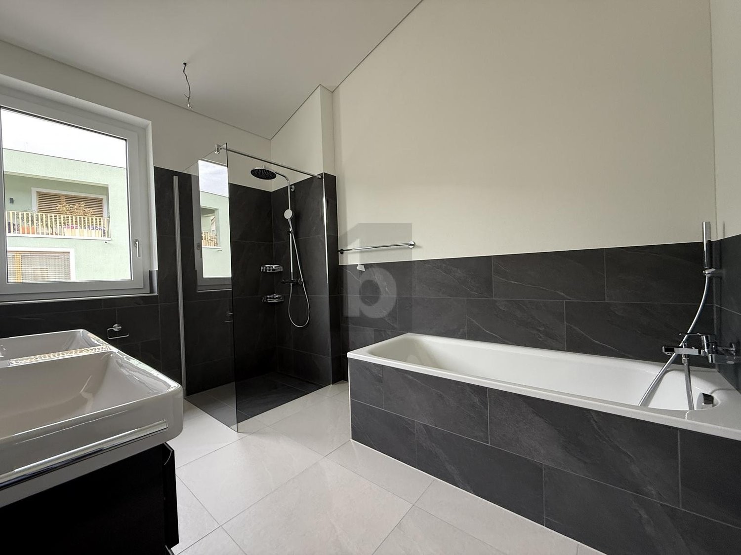 Appartement mansardé de 3 ½ pièces, photo 3 sur 4