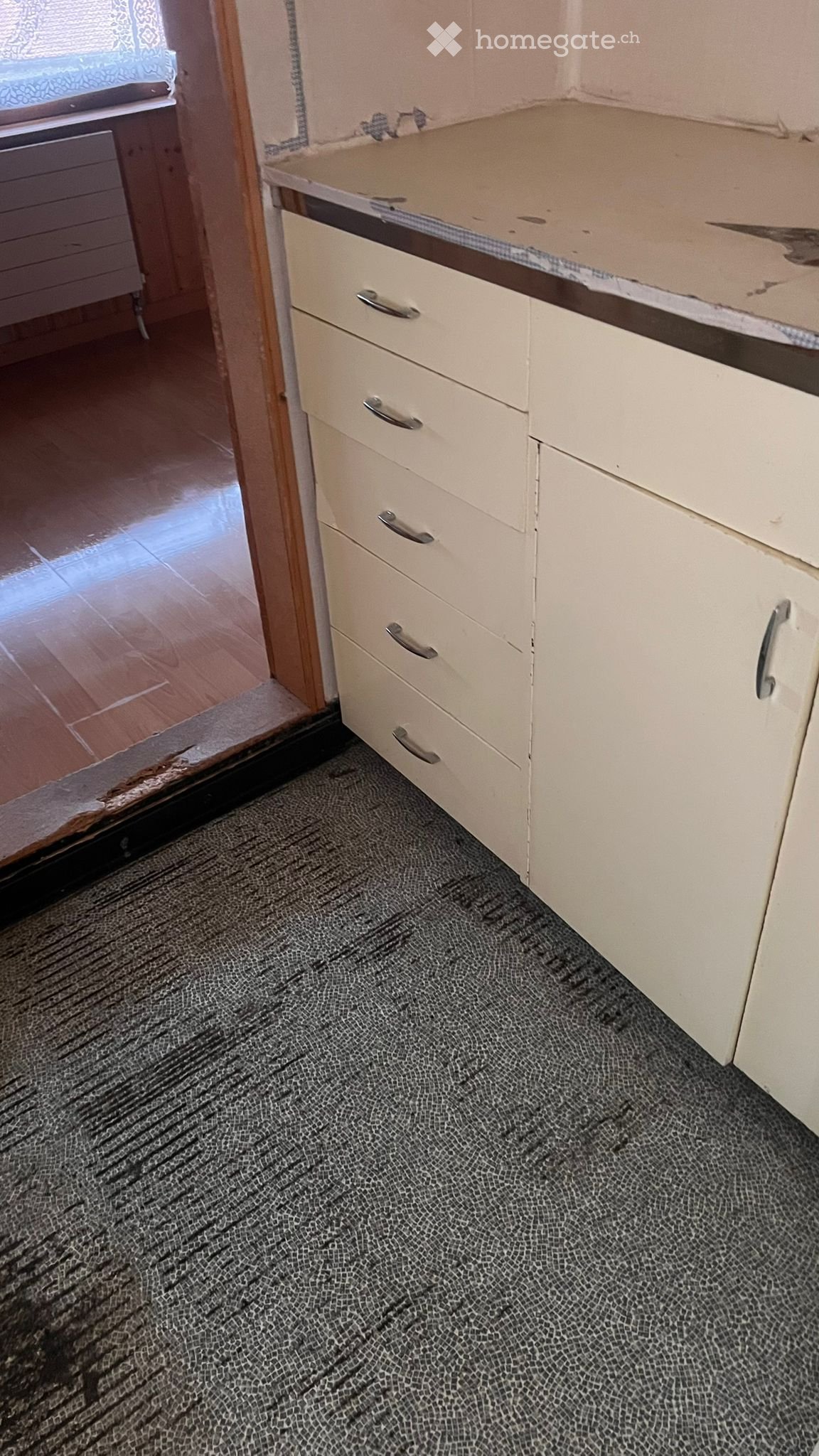 1 room single room