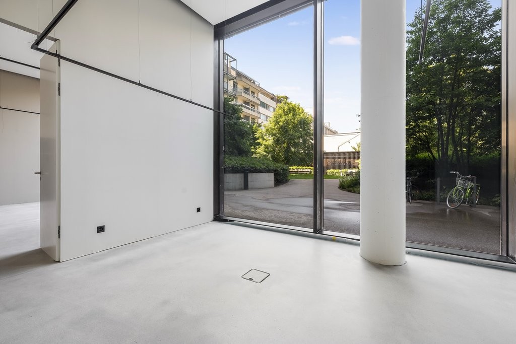 264m² commercial, photo 6 sur 10