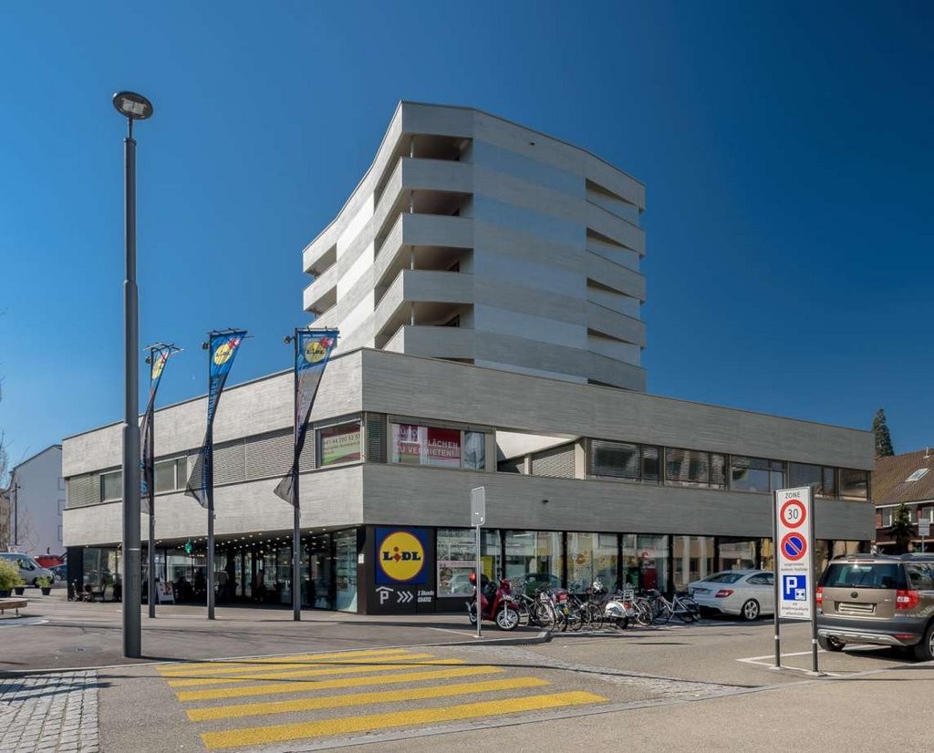 84m² pièce de stockage