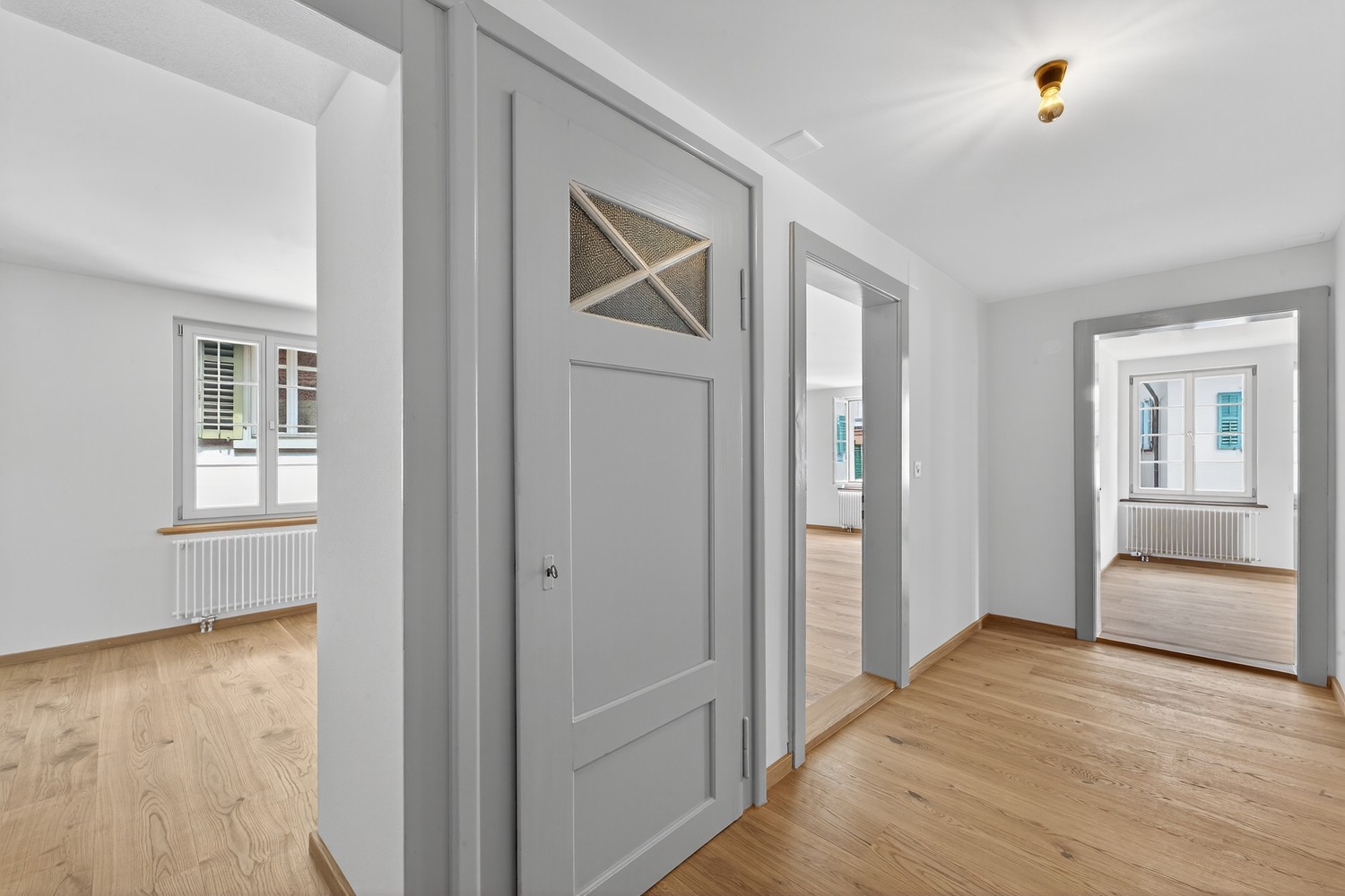 Appartement de 2 ½ pièces, photo 1 sur 7