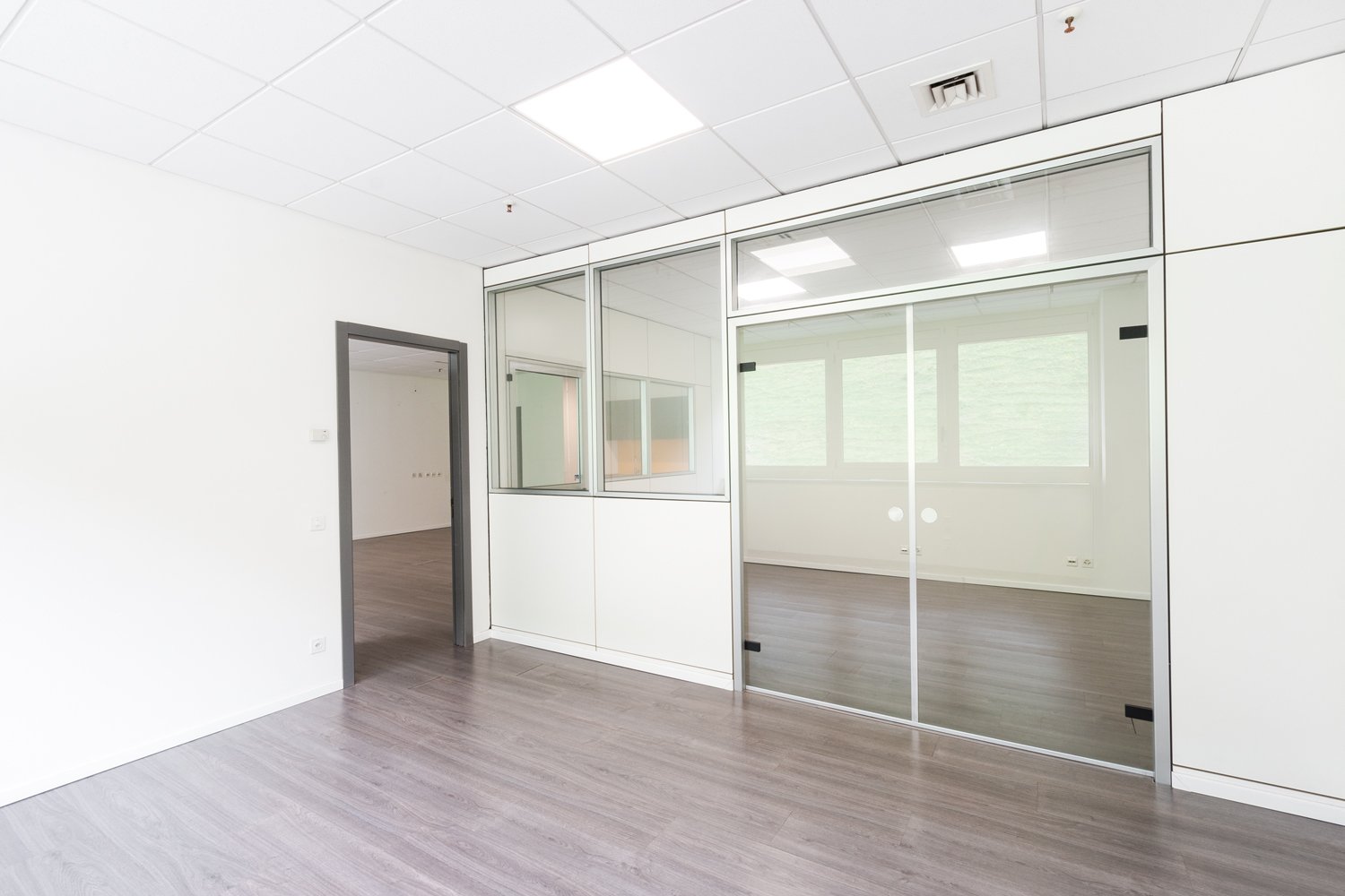 233m² bureau