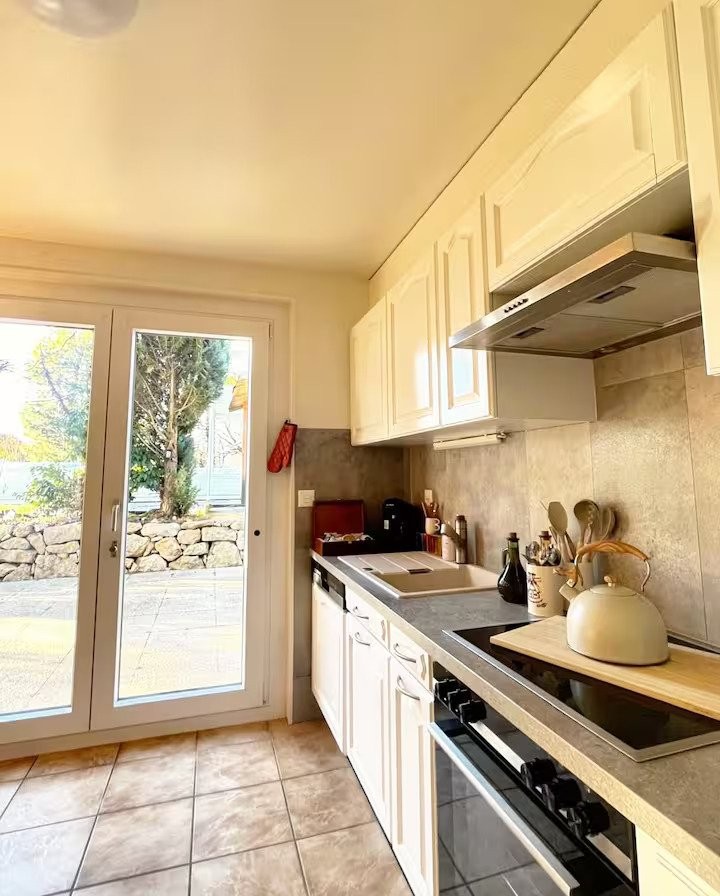 2 ½ rooms furnished flat, photo 6 sur 10
