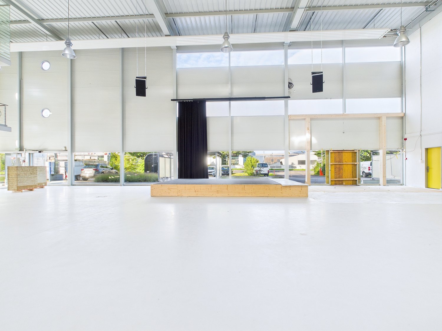 objet industriel de 1467m²