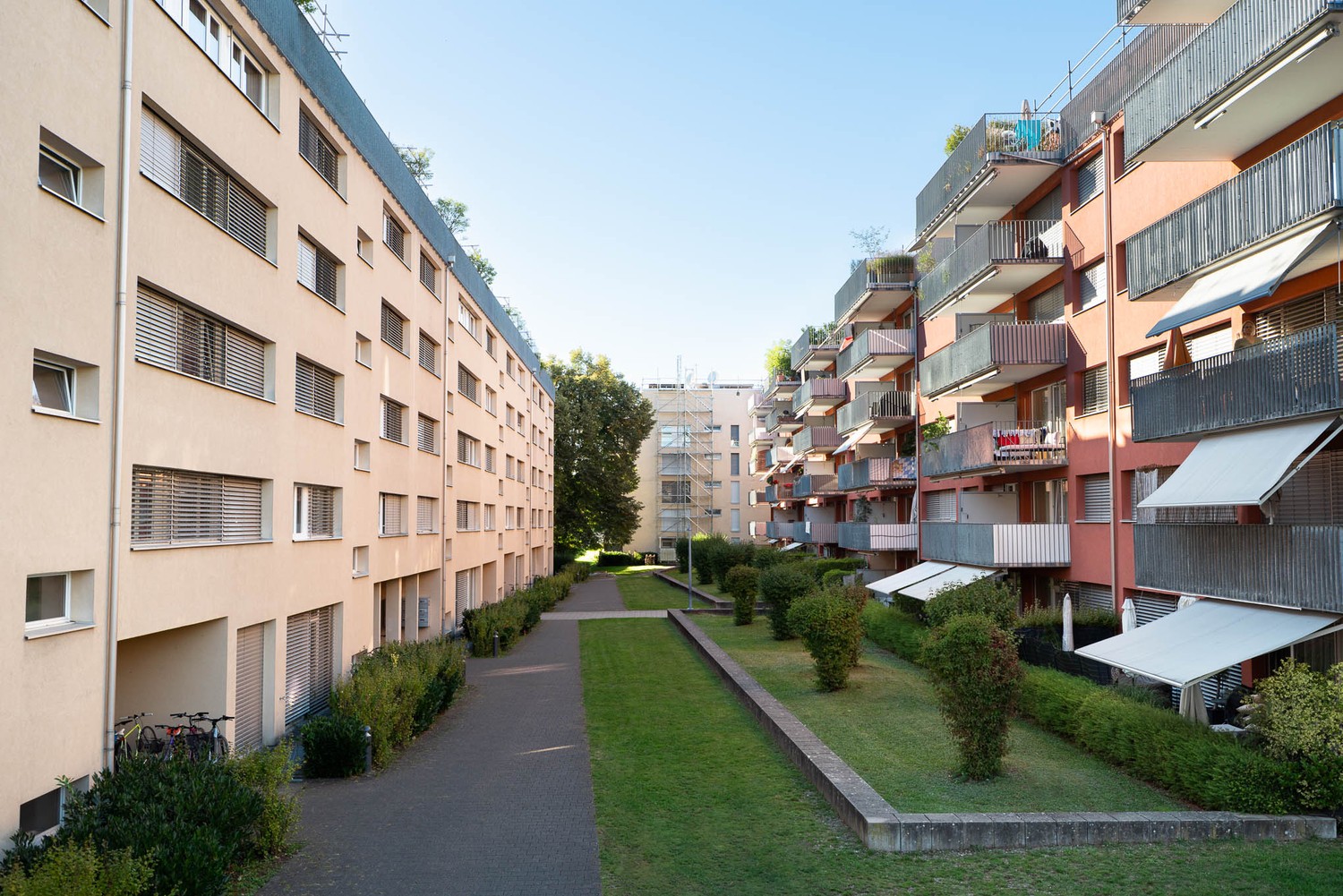 Appartement en attique de 2 ½ pièces, photo 1 sur 7
