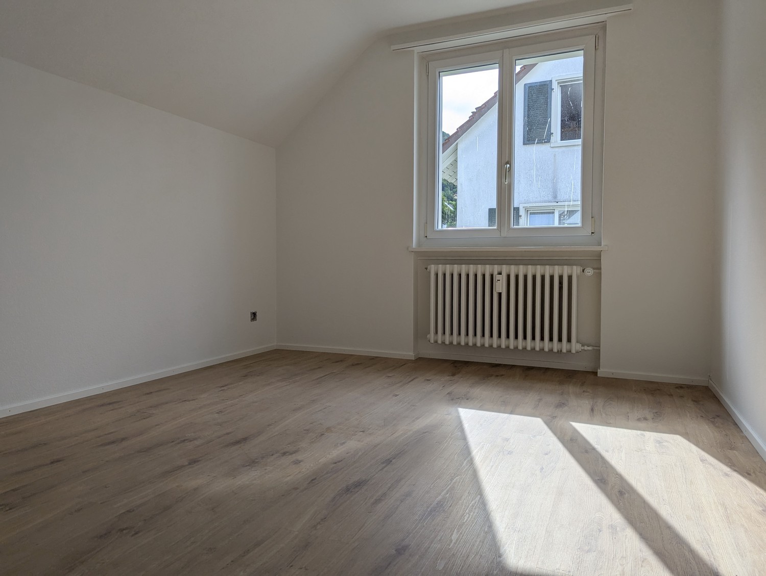 4 pièces appartement, photo 3 sur 8